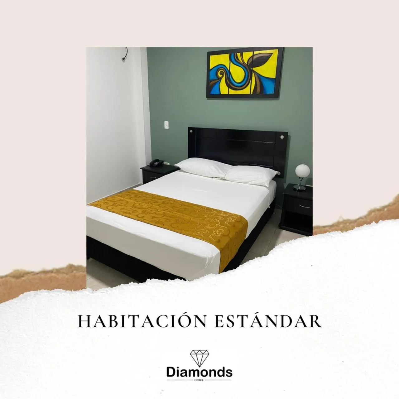 Bed in Hotel Diamonds