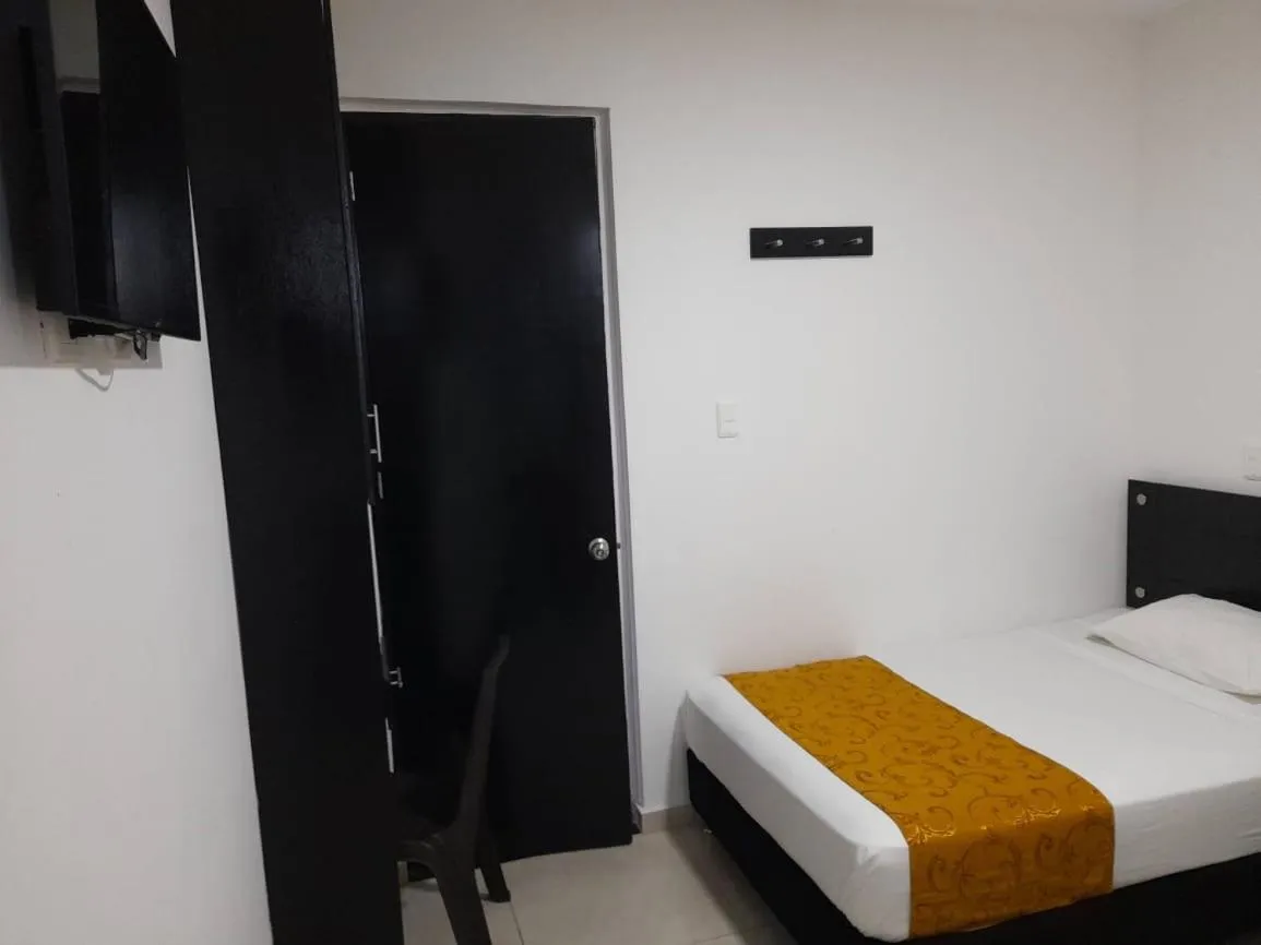 Bed in Hotel Diamonds