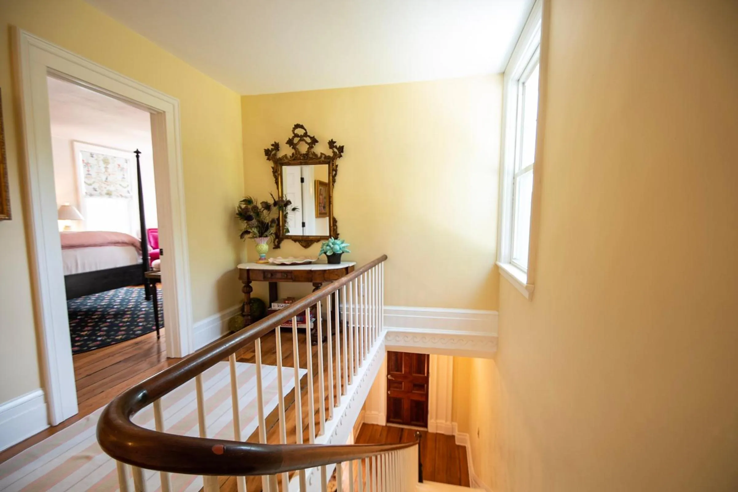 Facade/entrance, Bed in 34 State "Historic Luxury Suites" Skaneateles