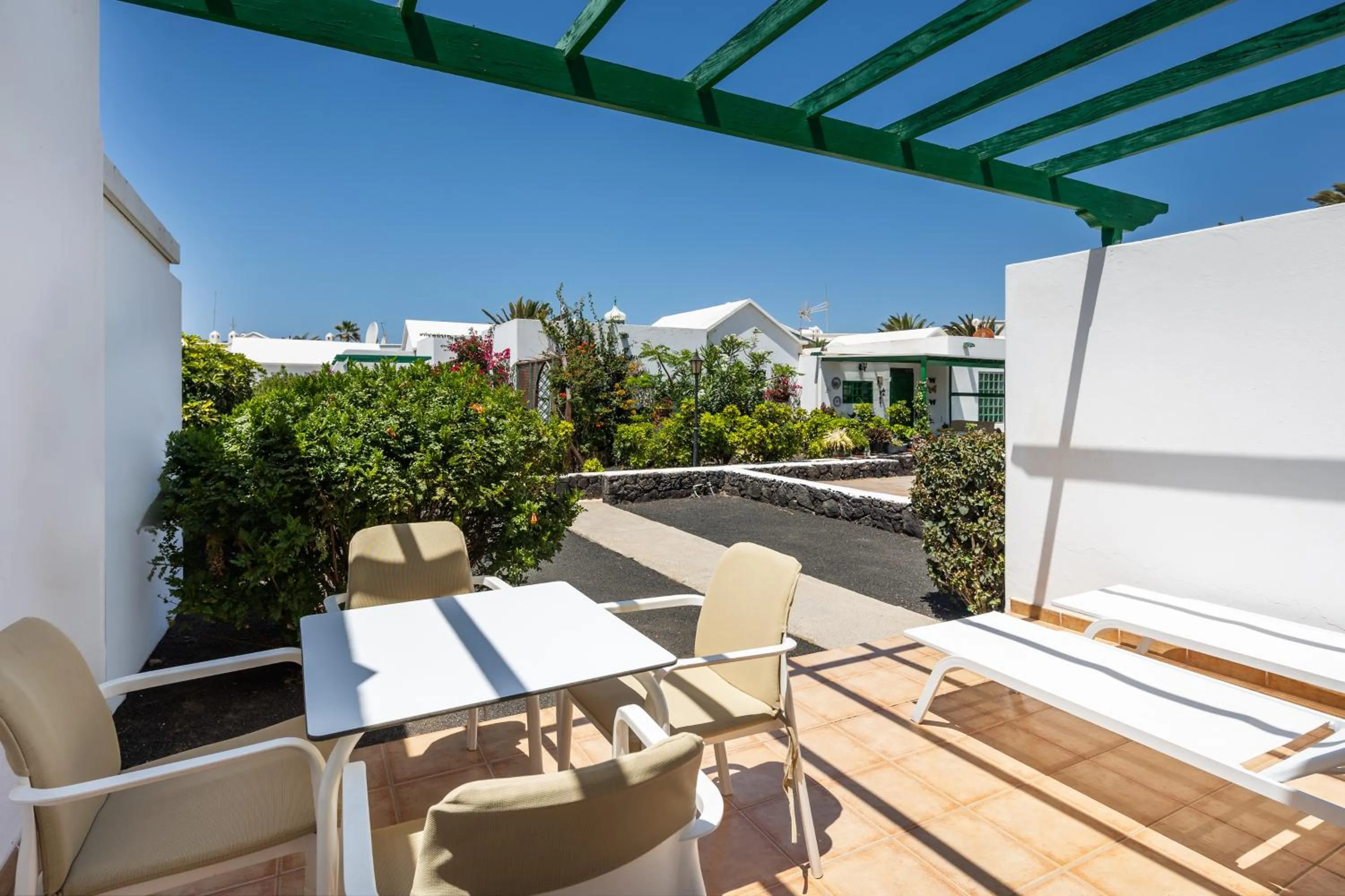 Balcony/Terrace in Apartamentos LIVVO Las Gaviotas