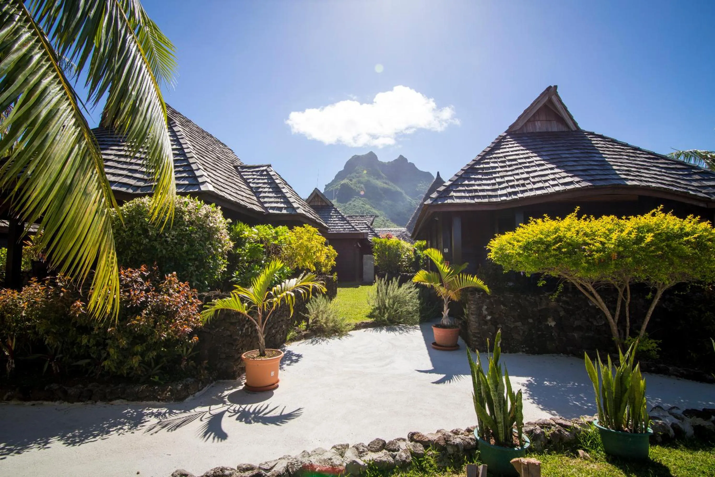 Facade/entrance in Oa Oa Lodge
