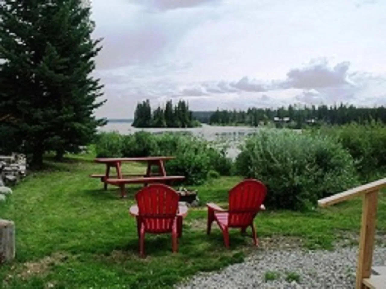 Lake view in Nimpo Lake Resort