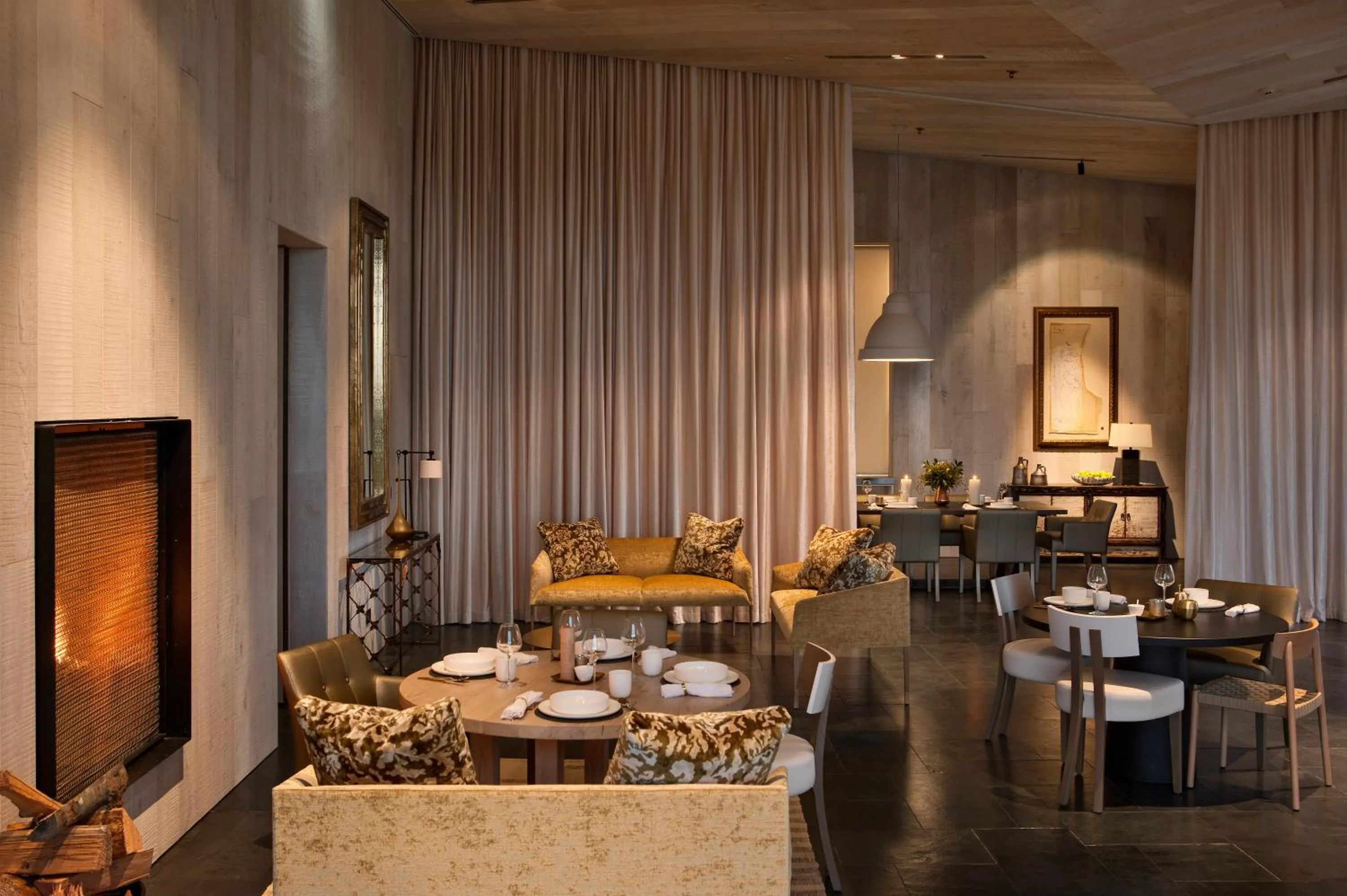 Restaurant/places to eat in Kinloch Manor & Villas