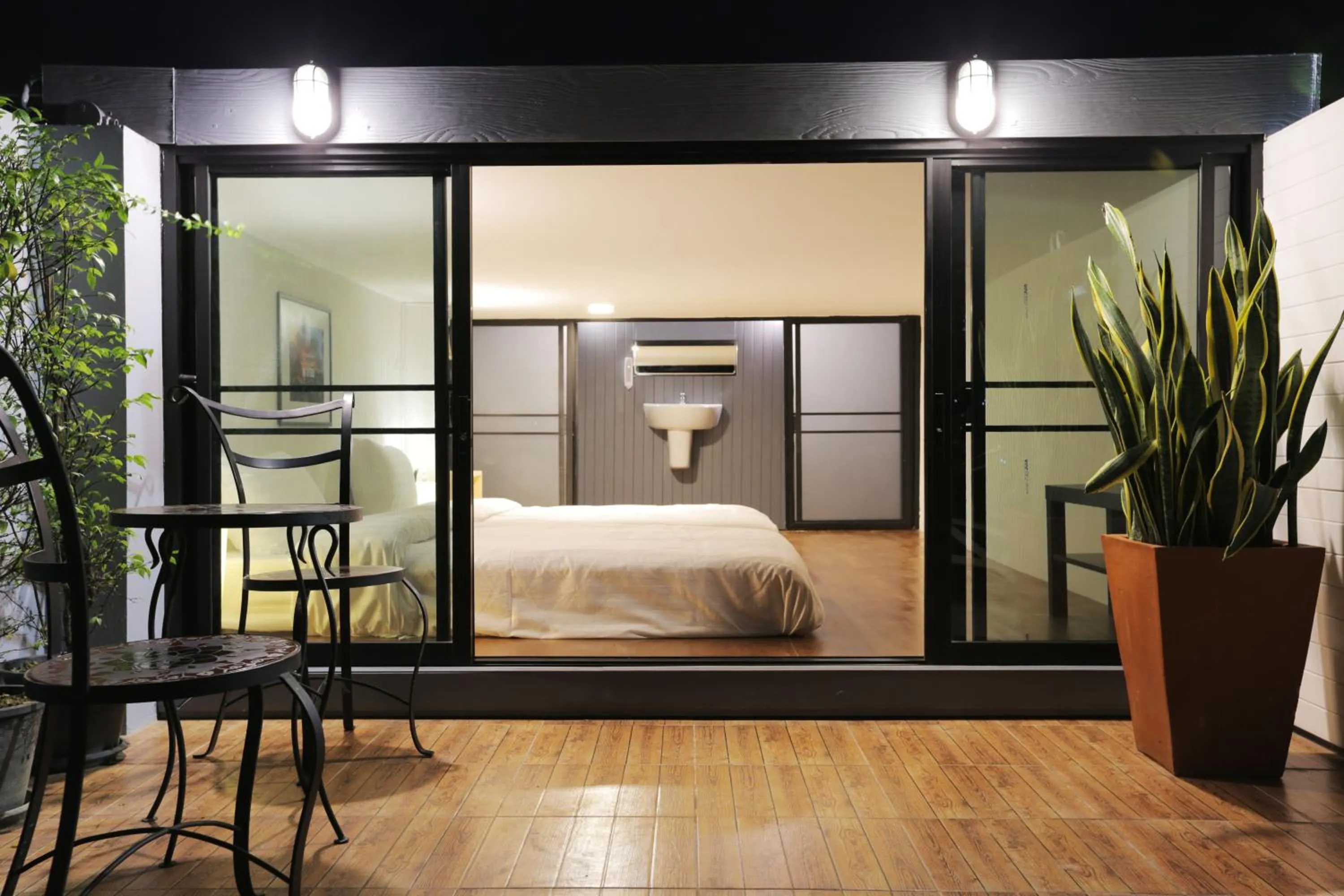 Bed in Sleeping Well Chiangkhong