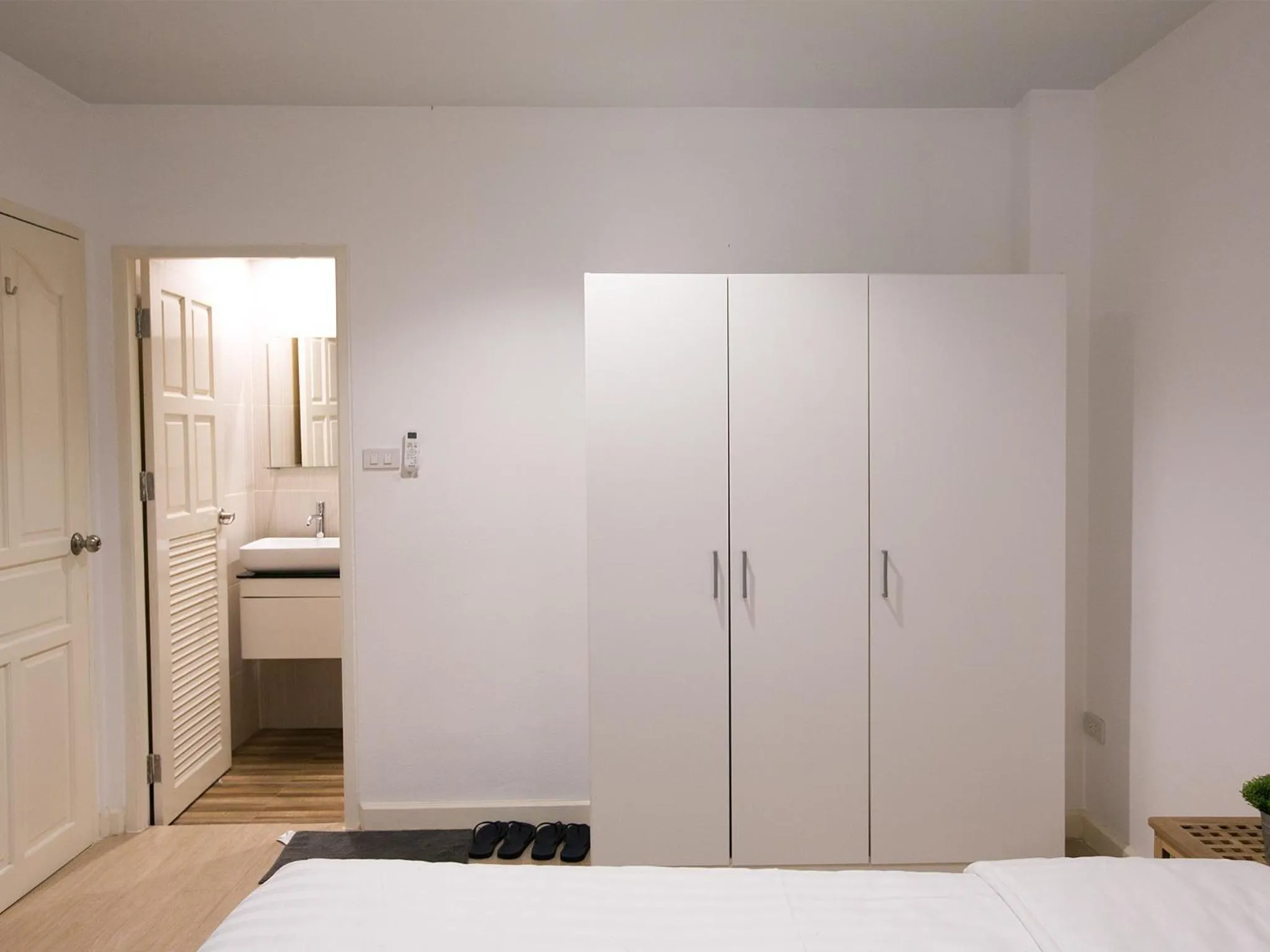 Photo of the whole room, Bed in Sleeping Well Chiangkhong