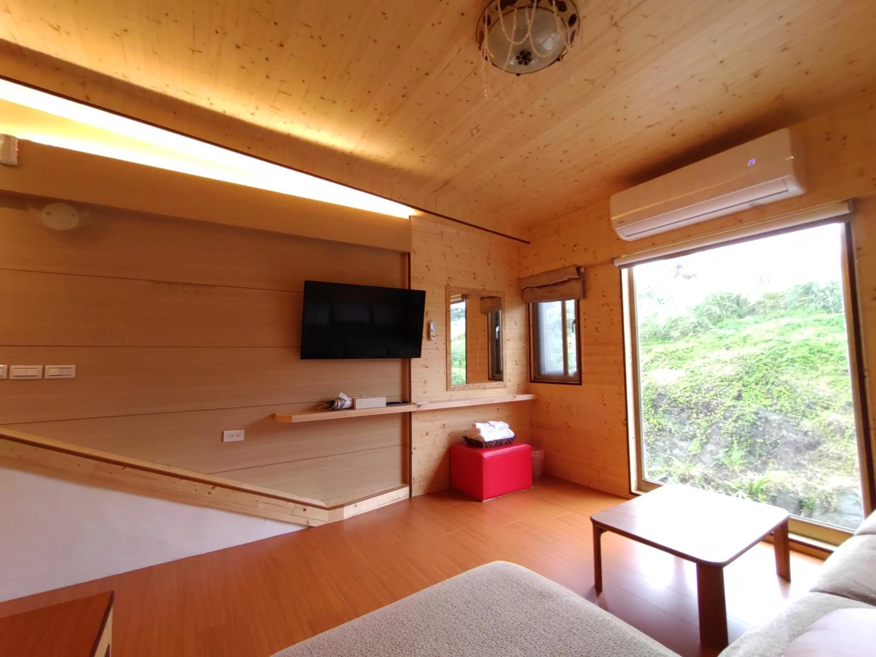 TV and multimedia, Bed in Runners' House Taitung