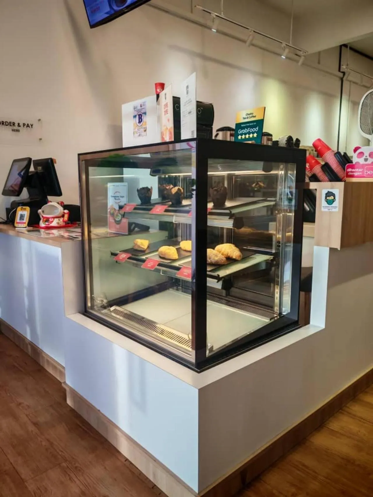 Restaurant/places to eat in Sam Hotel Sitiawan