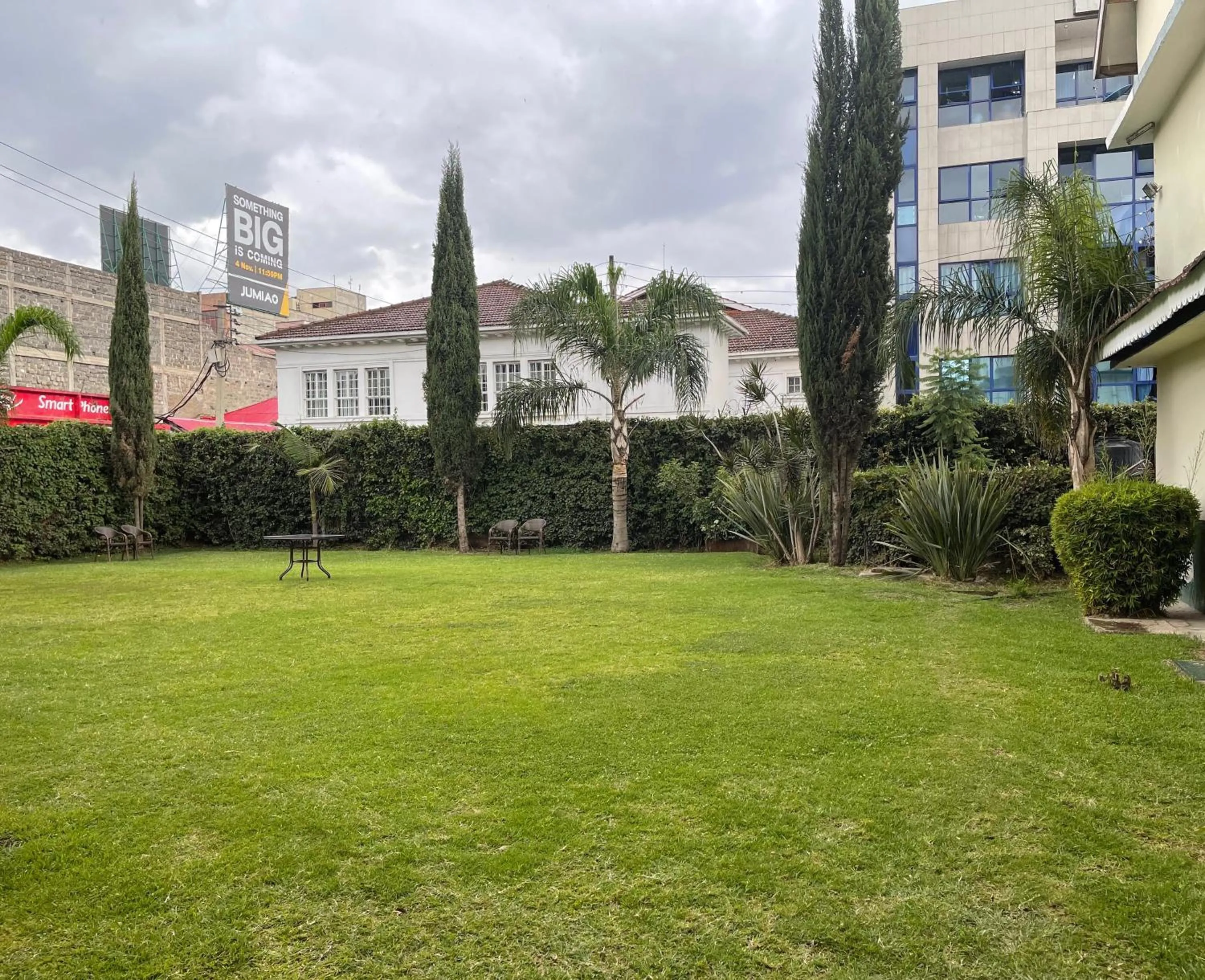 Garden in Midland Hotel Nakuru