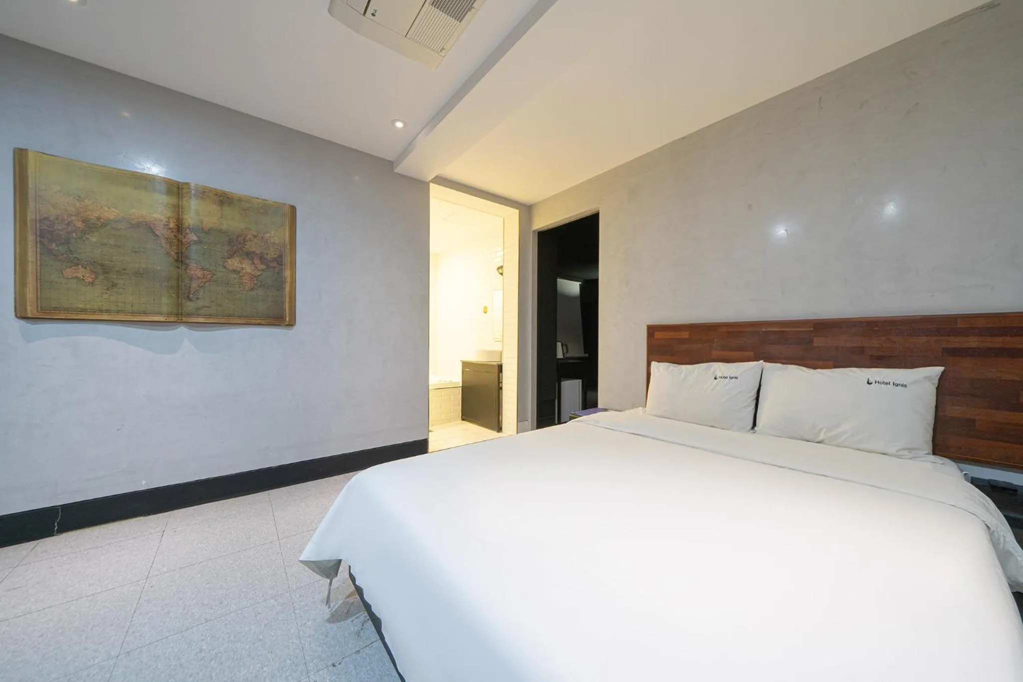 Bed in Ignis Hotel busan sports complex branch