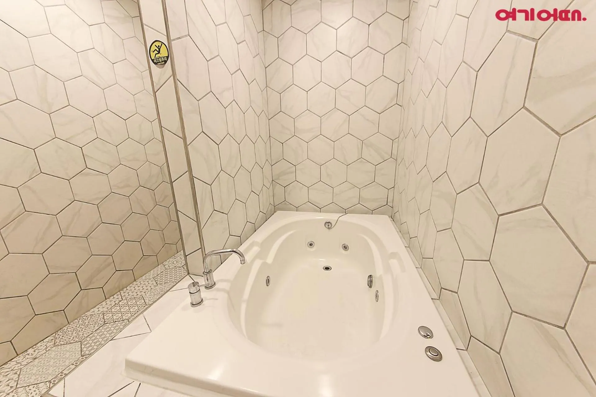 Hot Tub in Ignis Hotel busan sports complex branch