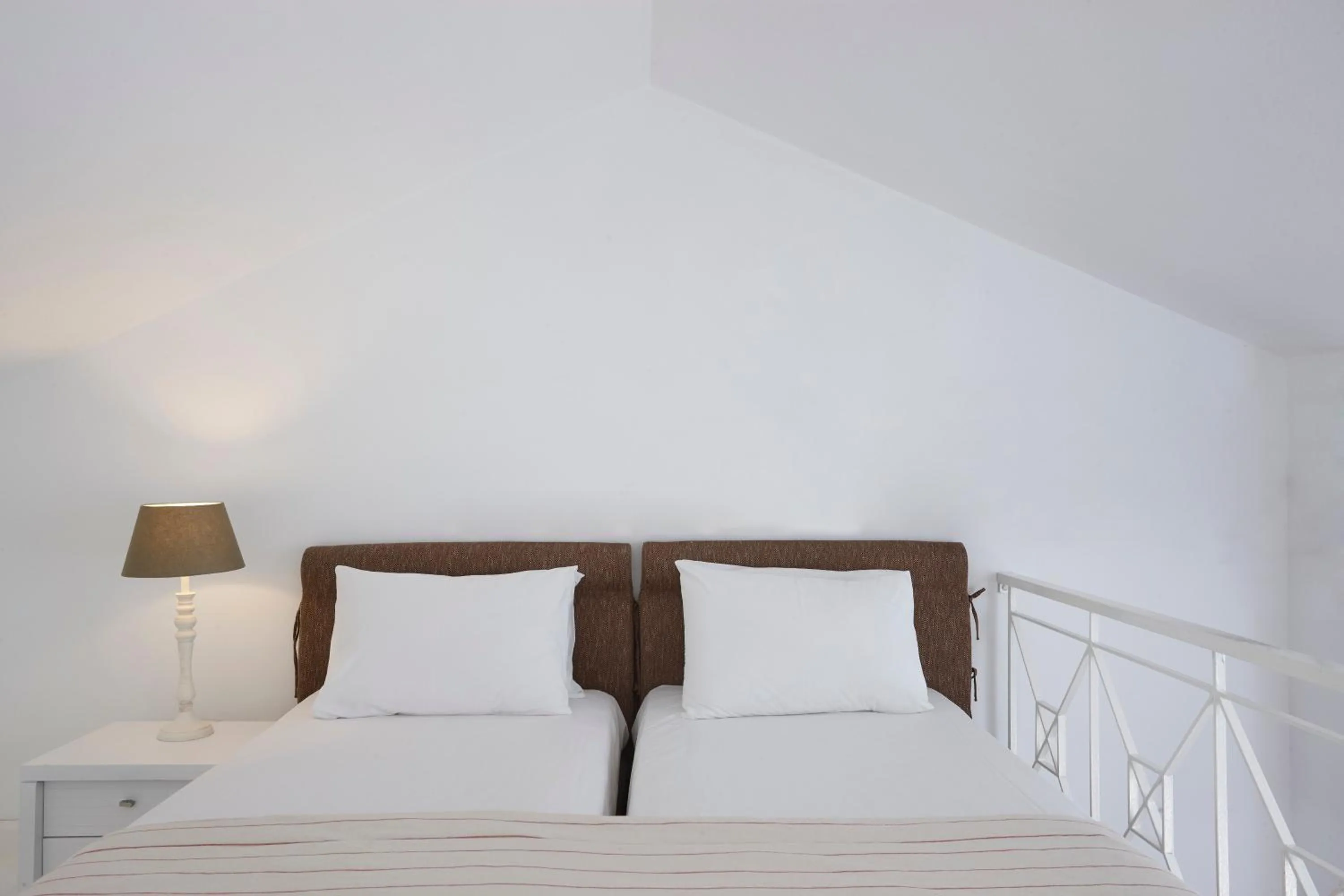 Bedroom, Bed in Anassa Mare Villas & Residences