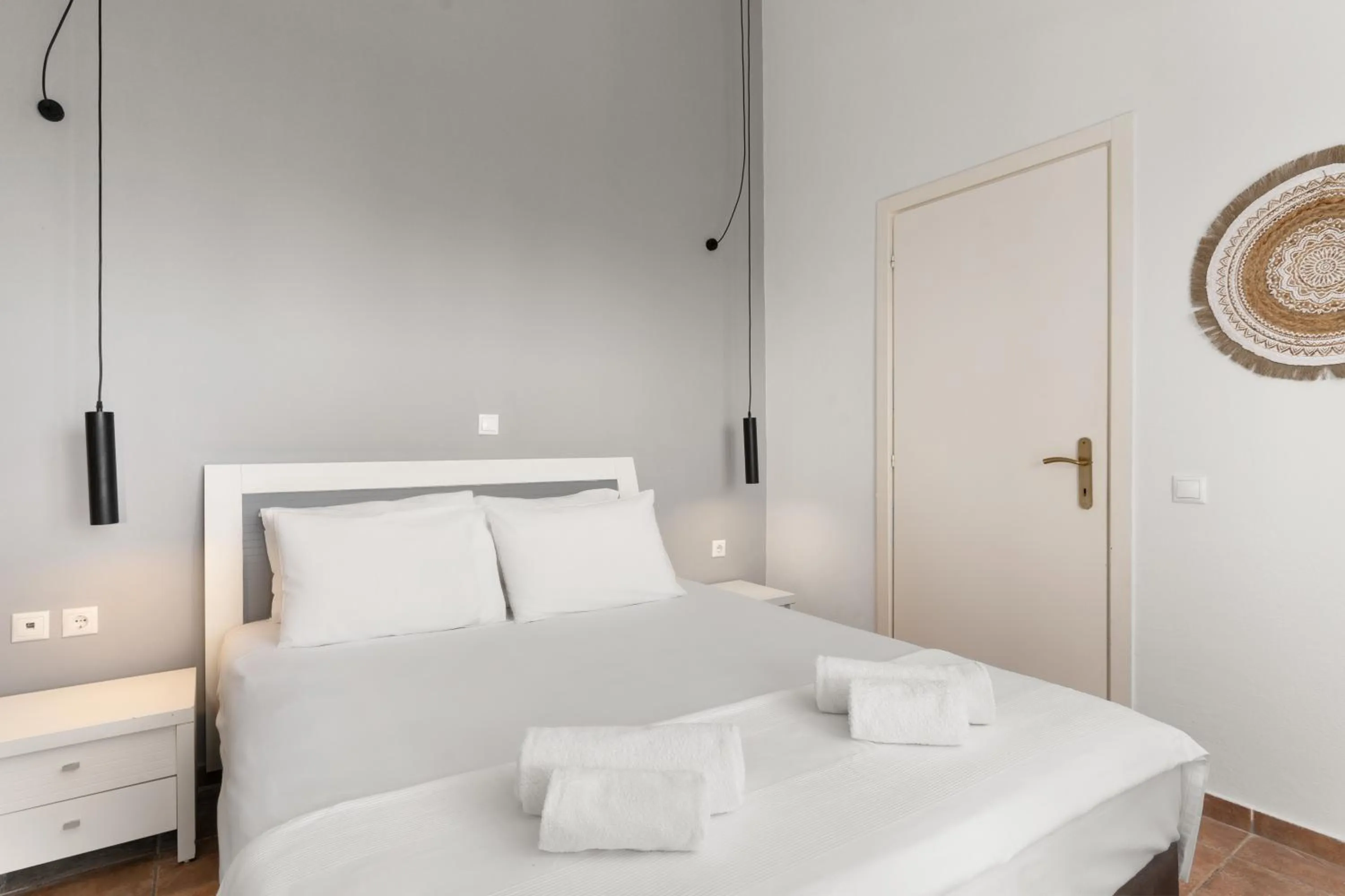 Bedroom, Bed in Anassa Mare Villas & Residences