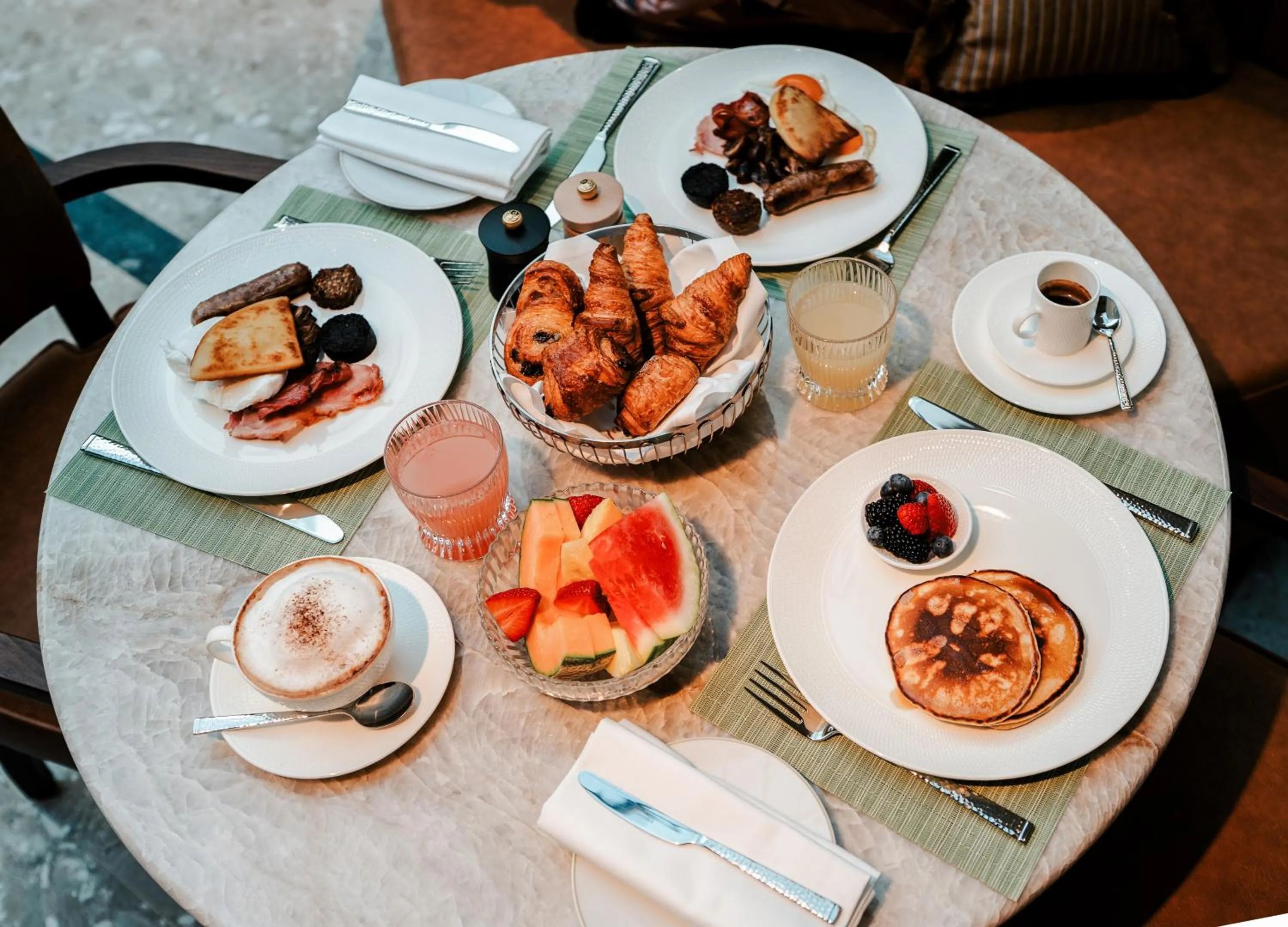 Breakfast in Crossbasket Castle, Hotel & Restaurant