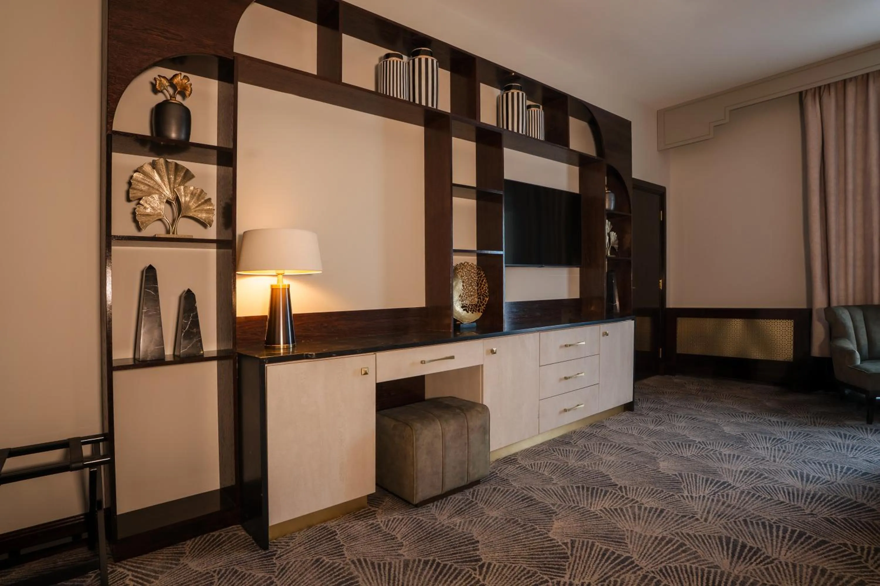 Bedroom in Crossbasket Castle, Hotel & Restaurant