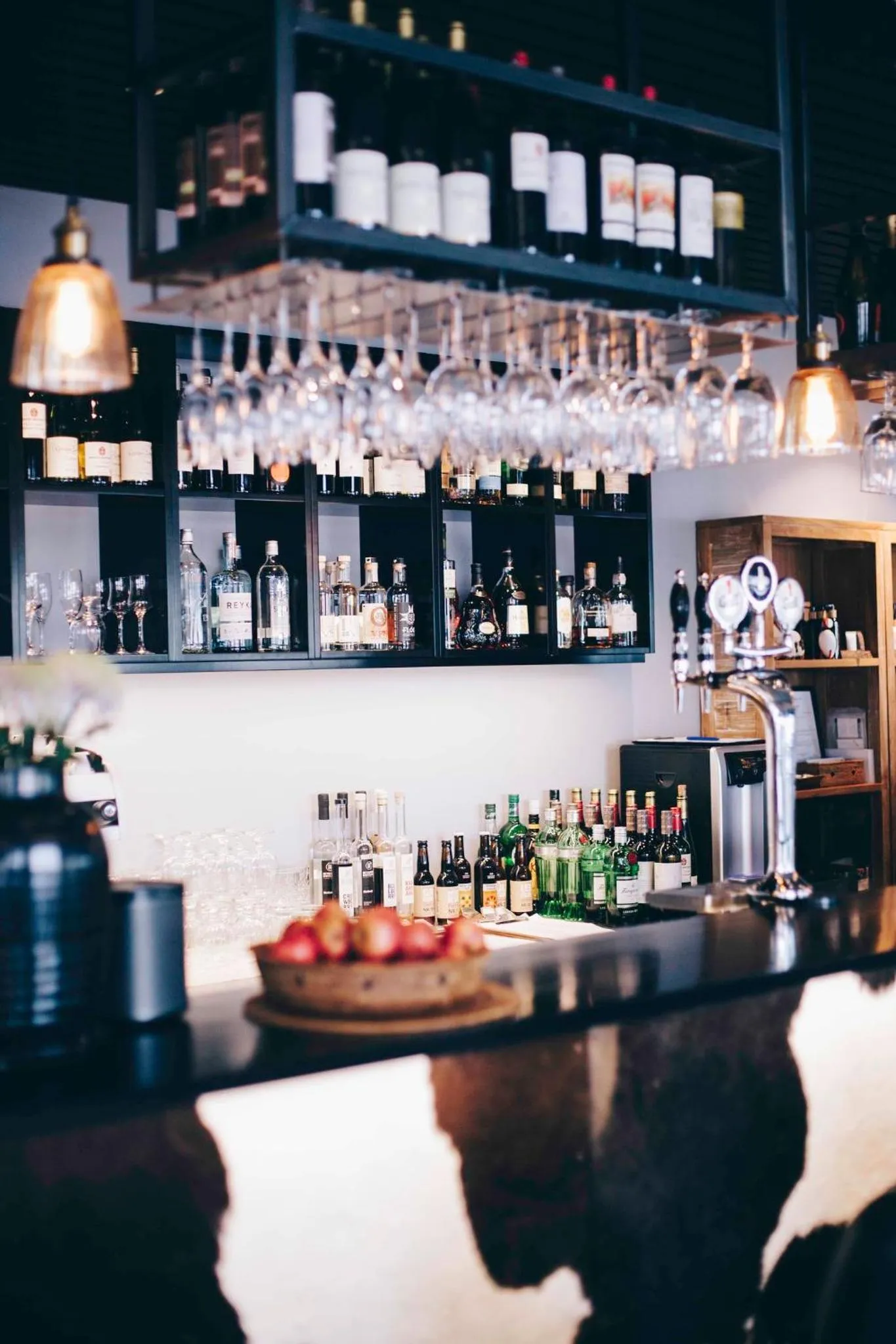 Lounge or bar in Eyja Guldsmeden Hotel