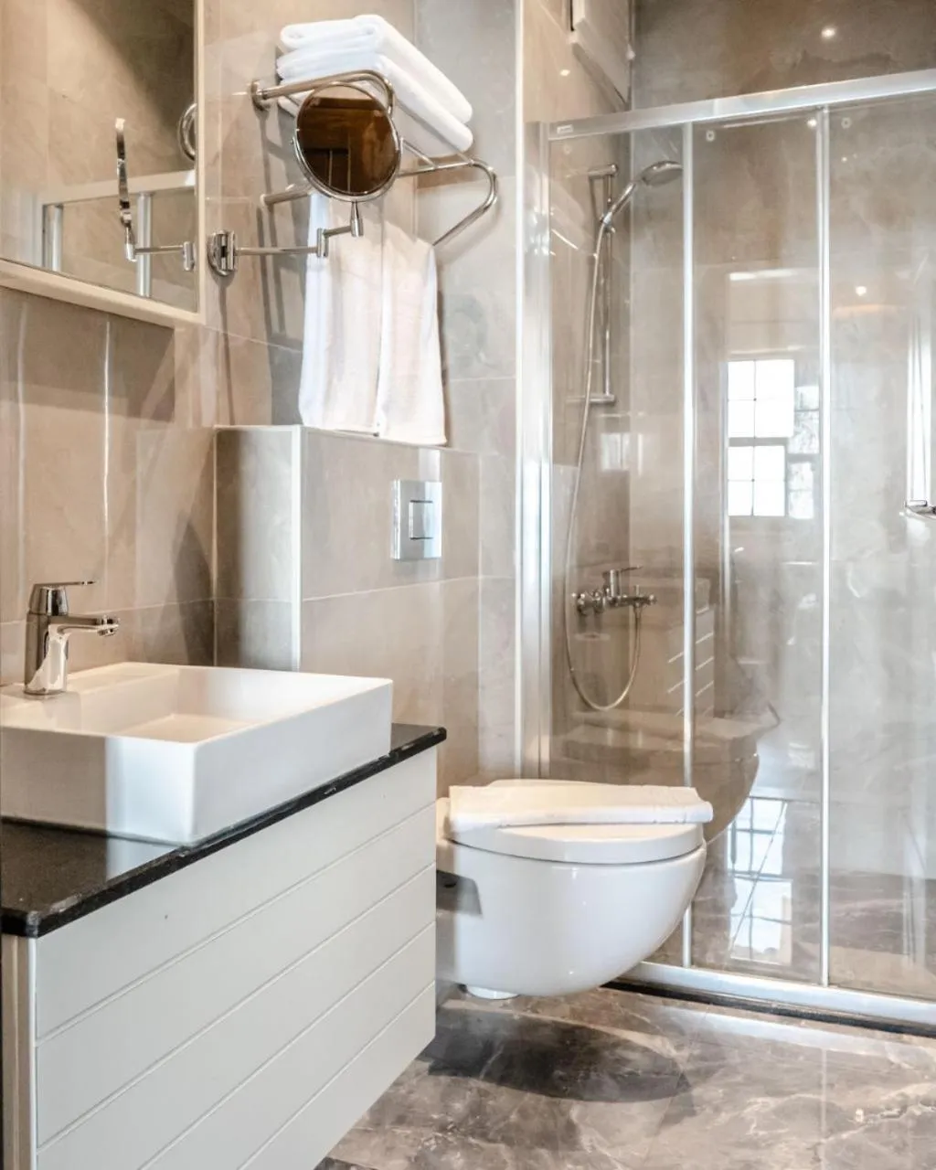 Bathroom in Side Kleopatra Hotel