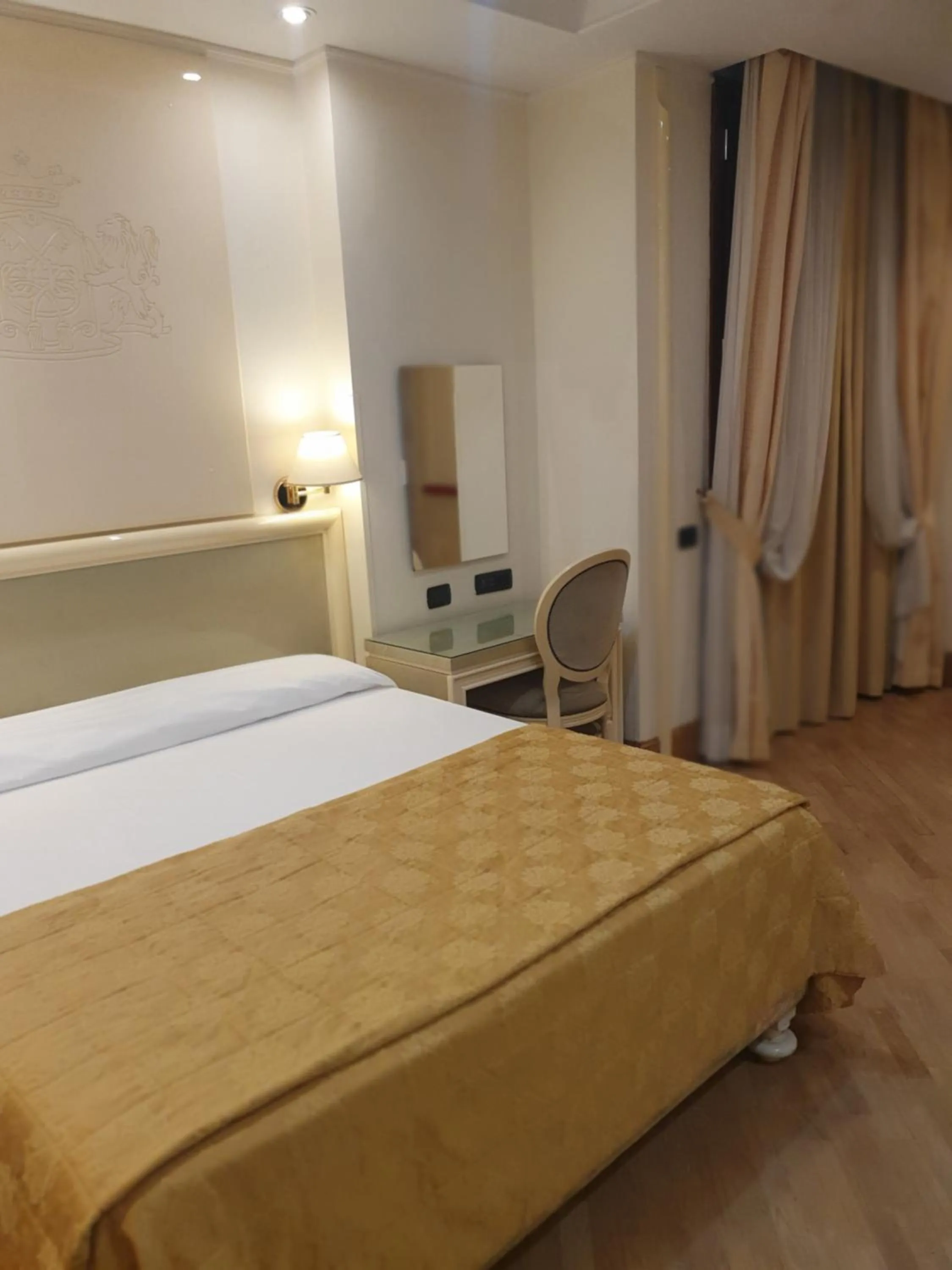 Bed in LH Hotel Domus Caesari