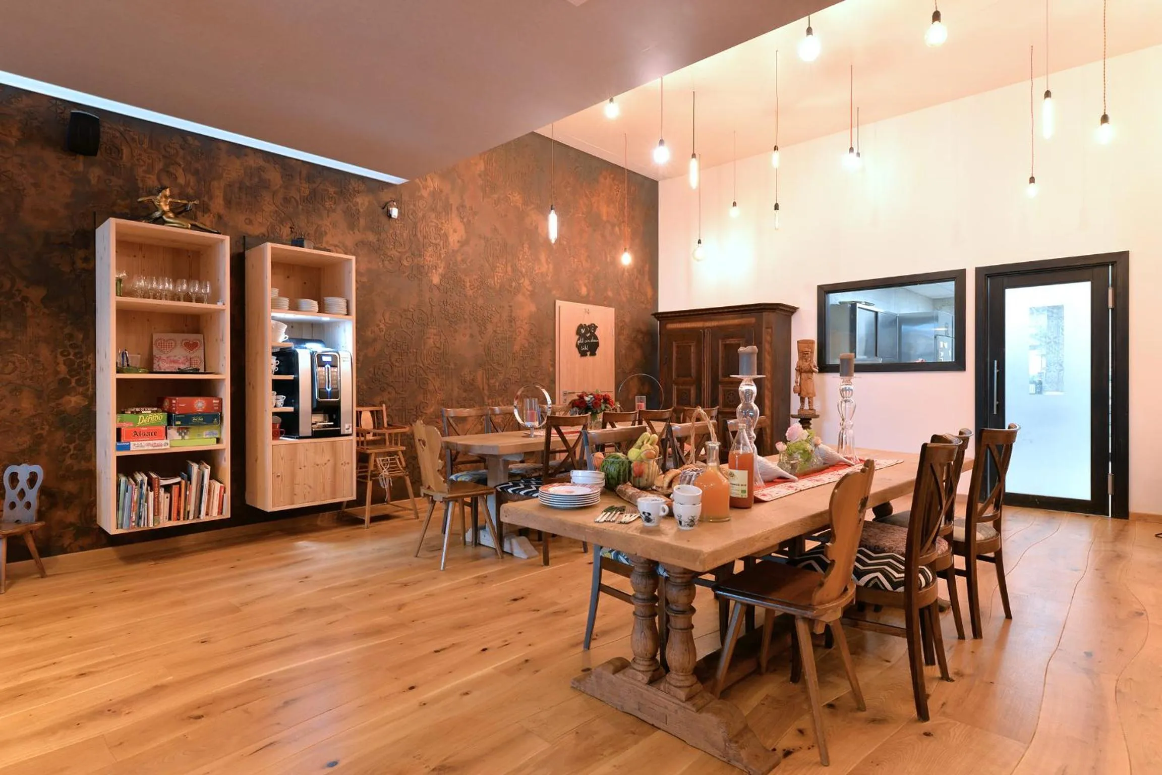 Dining area in L'éclos des vignes - Appartements haut de gamme avec Spa