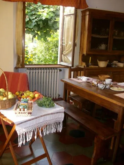 Restaurant/places to eat in B&B Al Mutpron