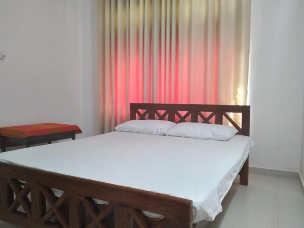 Budget Double or Twin Room - single occupancy in Paradise Galle