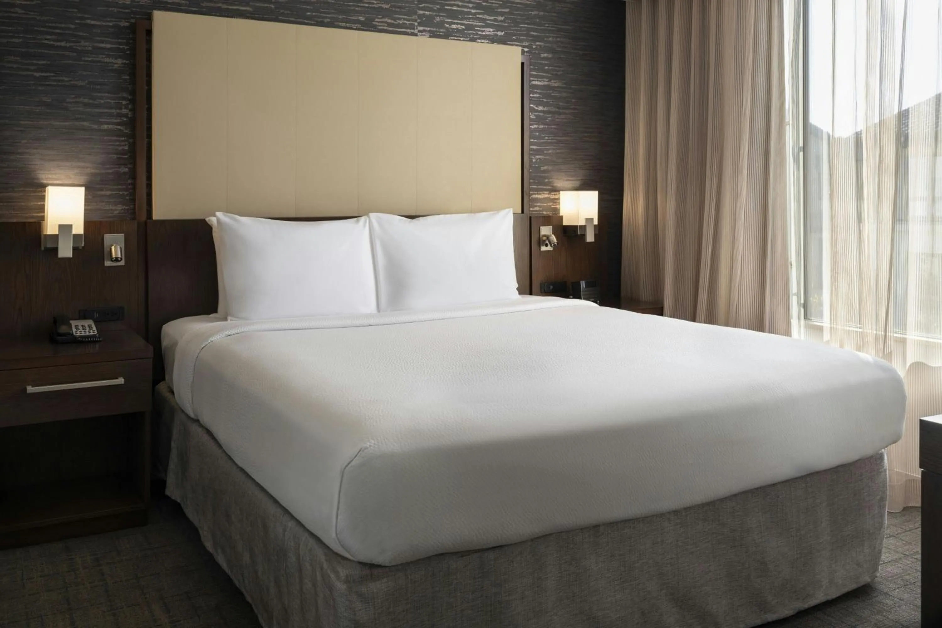 Bedroom, Bed in Residence Inn by Marriott Los Angeles Pasadena/Old Town