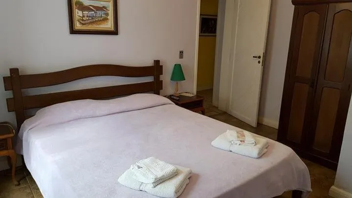 Photo of the whole room, Bed in Pousada D'amoras
