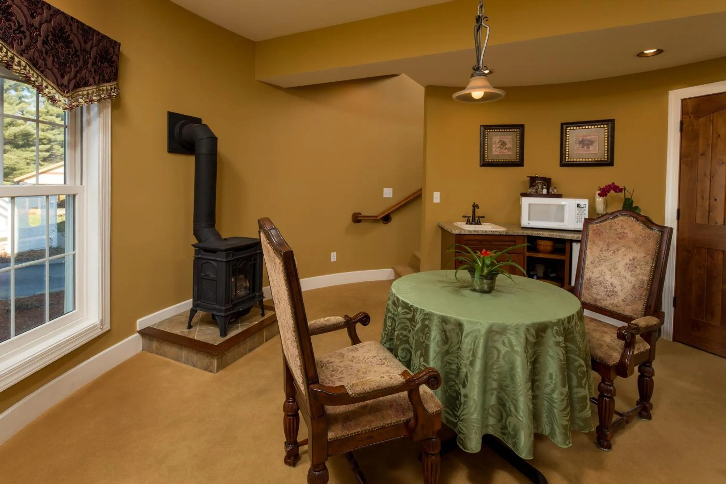 Goldmoor Inn & Resort