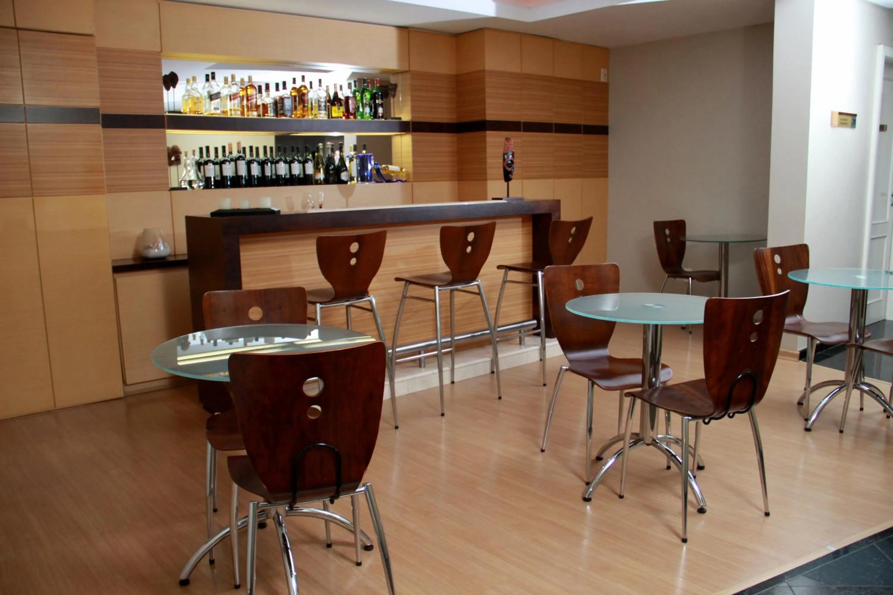 Lounge or bar in Hotel San Pietro