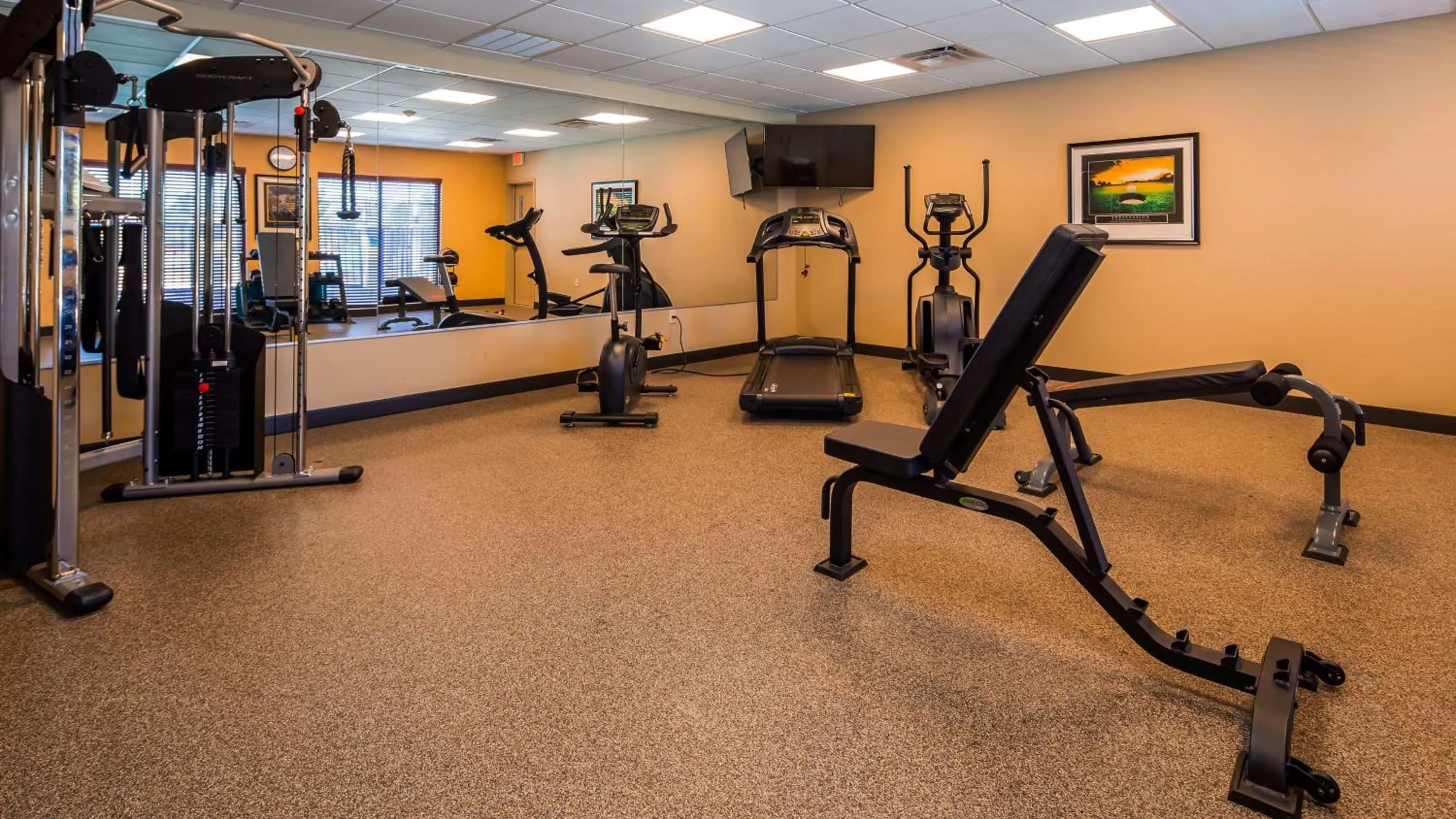 Fitness centre/facilities in Best Western Plus University Inn