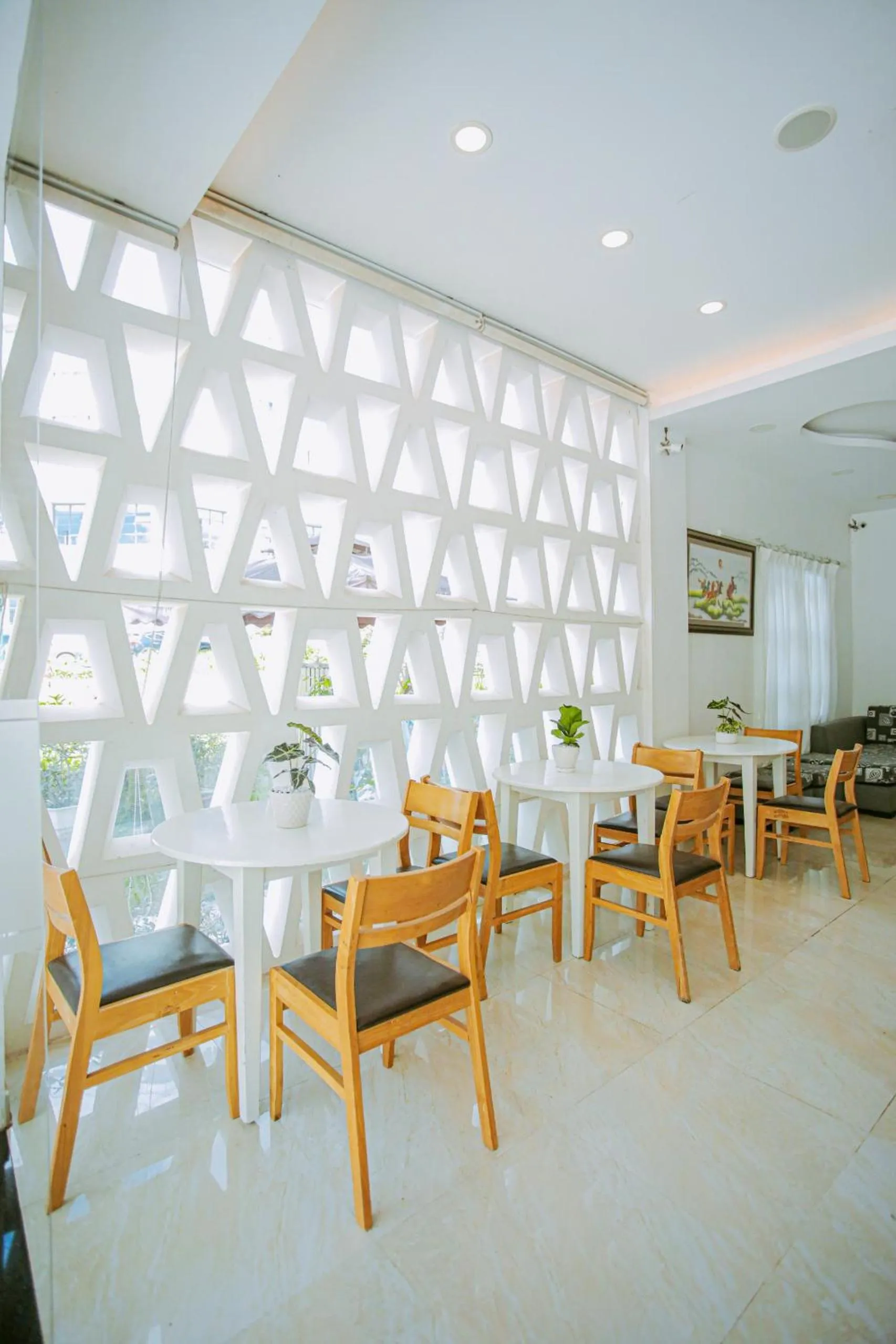 Seating area in Tuan Thuy Hotel