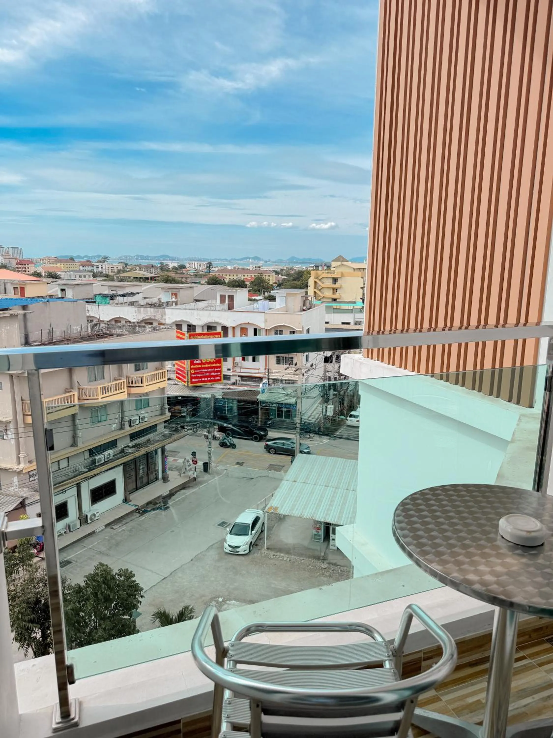 Vareena palace hotel