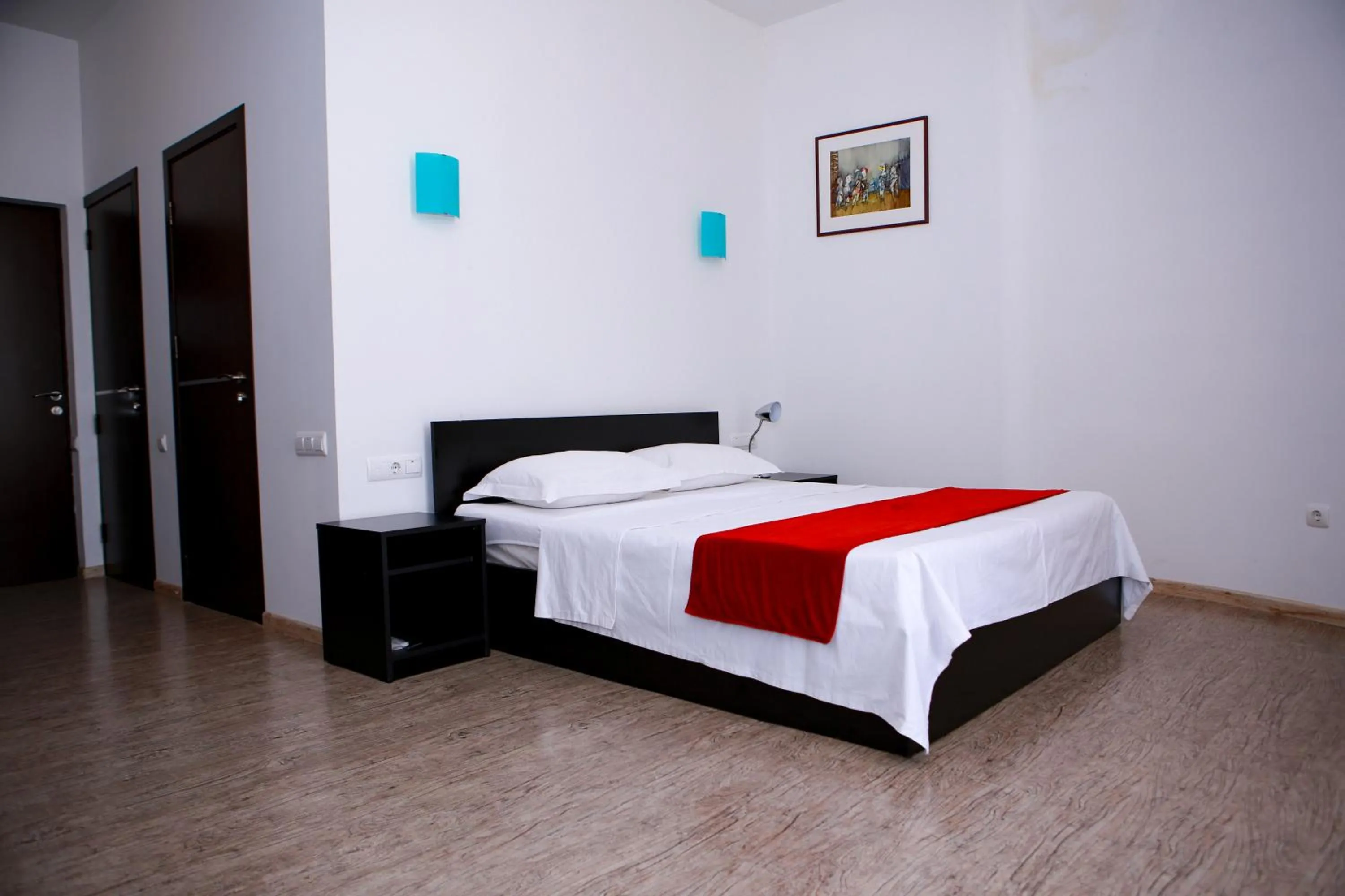 Ossanna Hotel