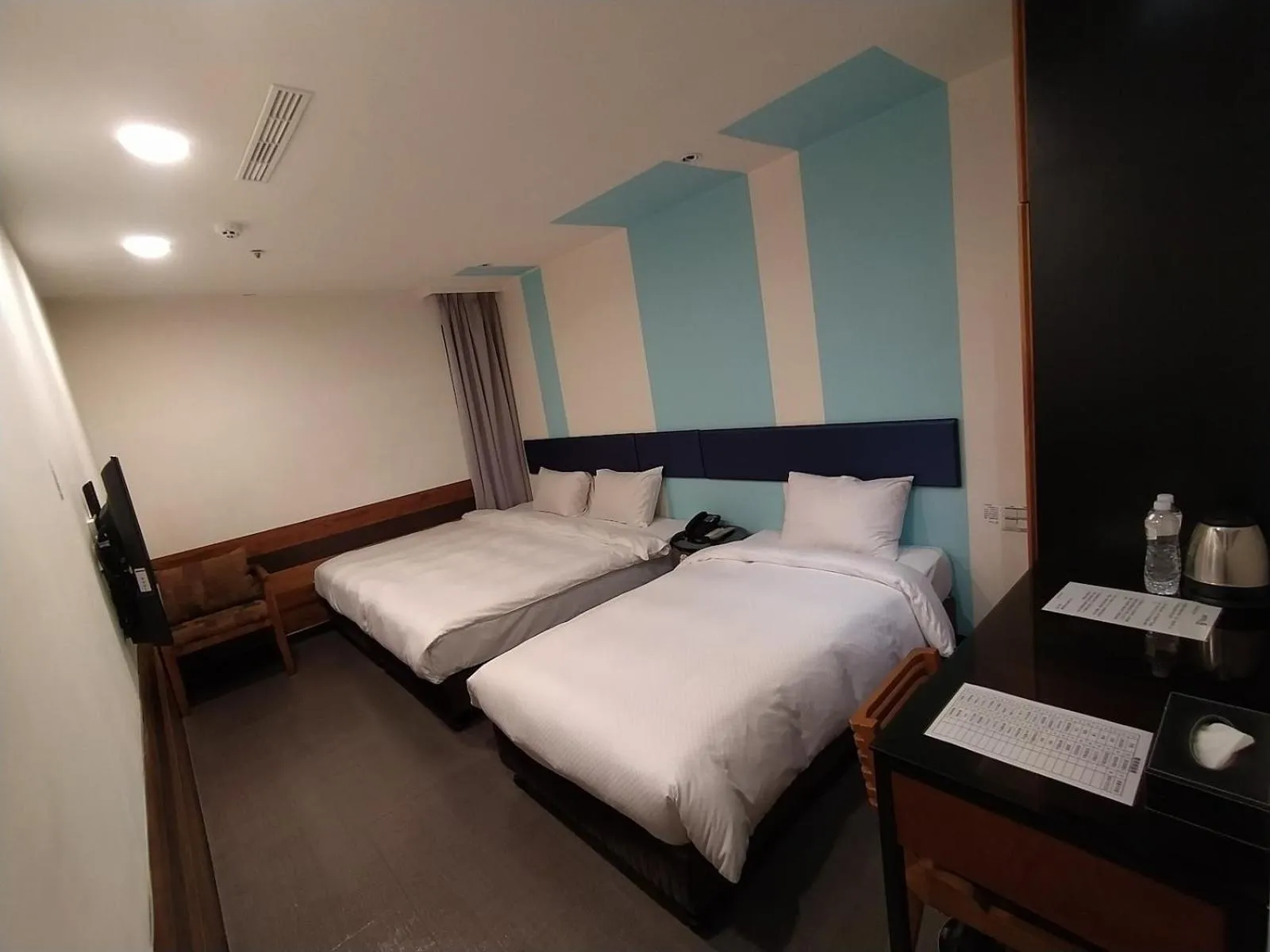 Bed in Hotel J Taoyuan