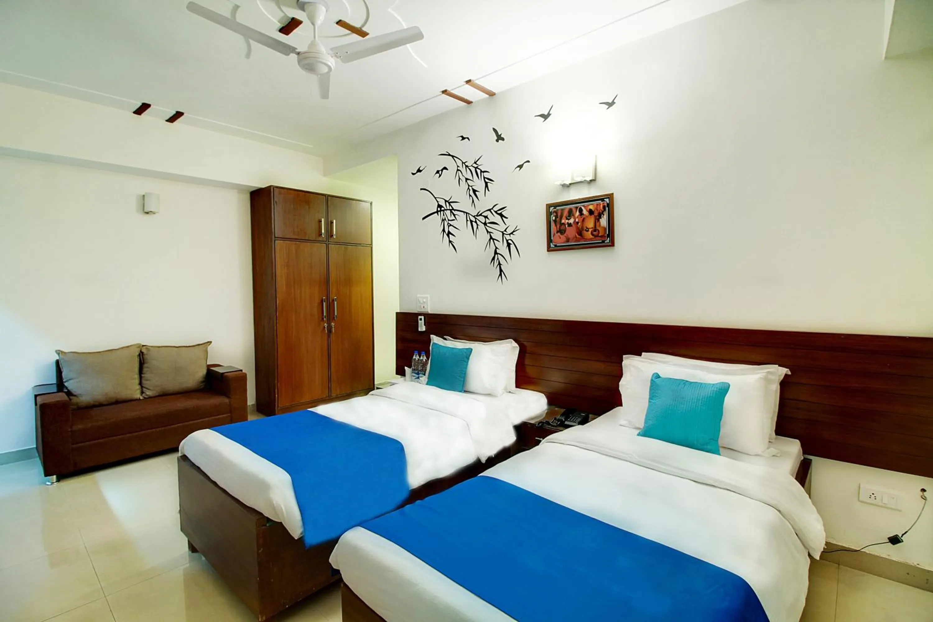 Bed in STAAYZ Premium Gurgaon