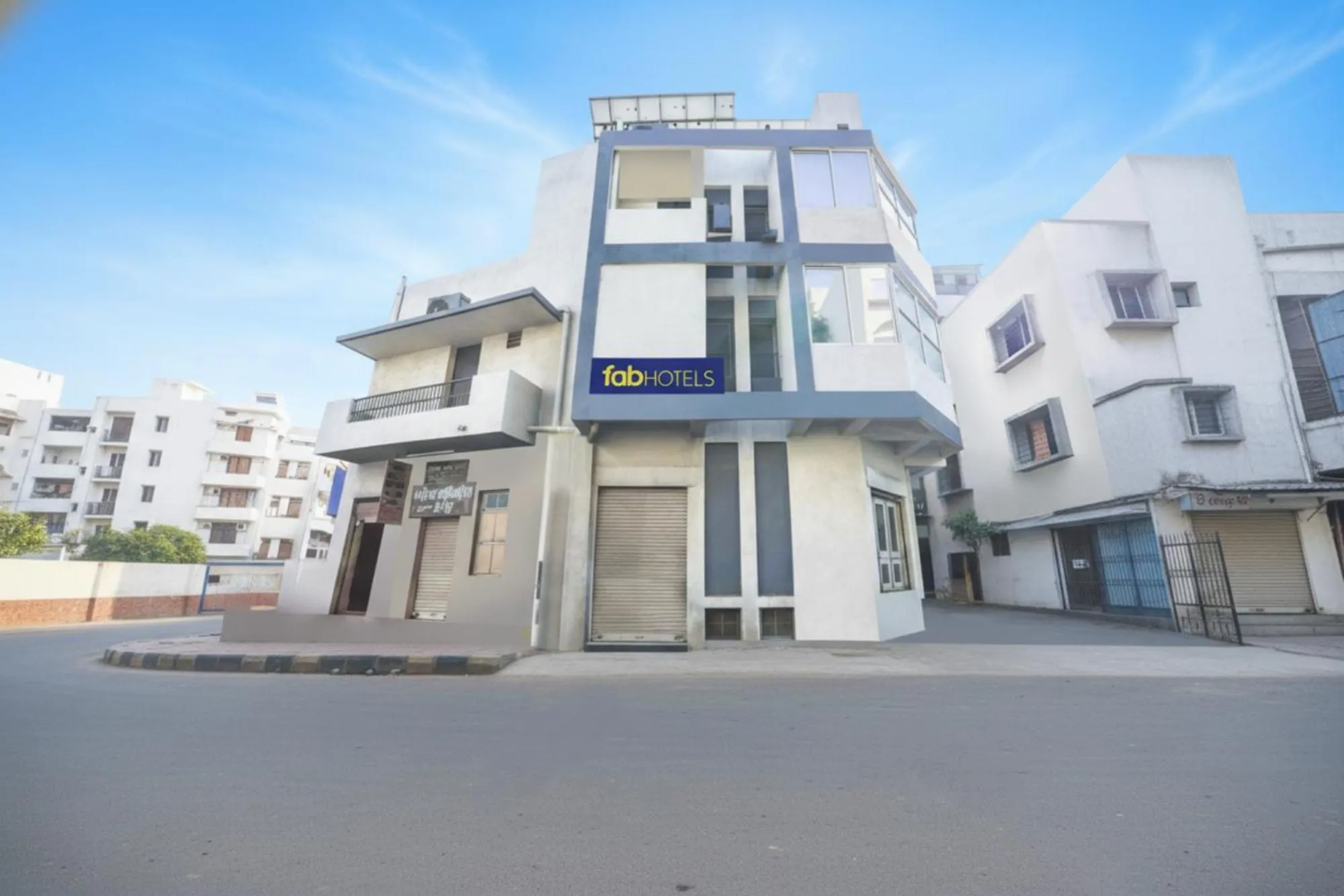 Property building in FabHotel SK - Nr Rajkot Municipal Corporation, Central Zone 120M