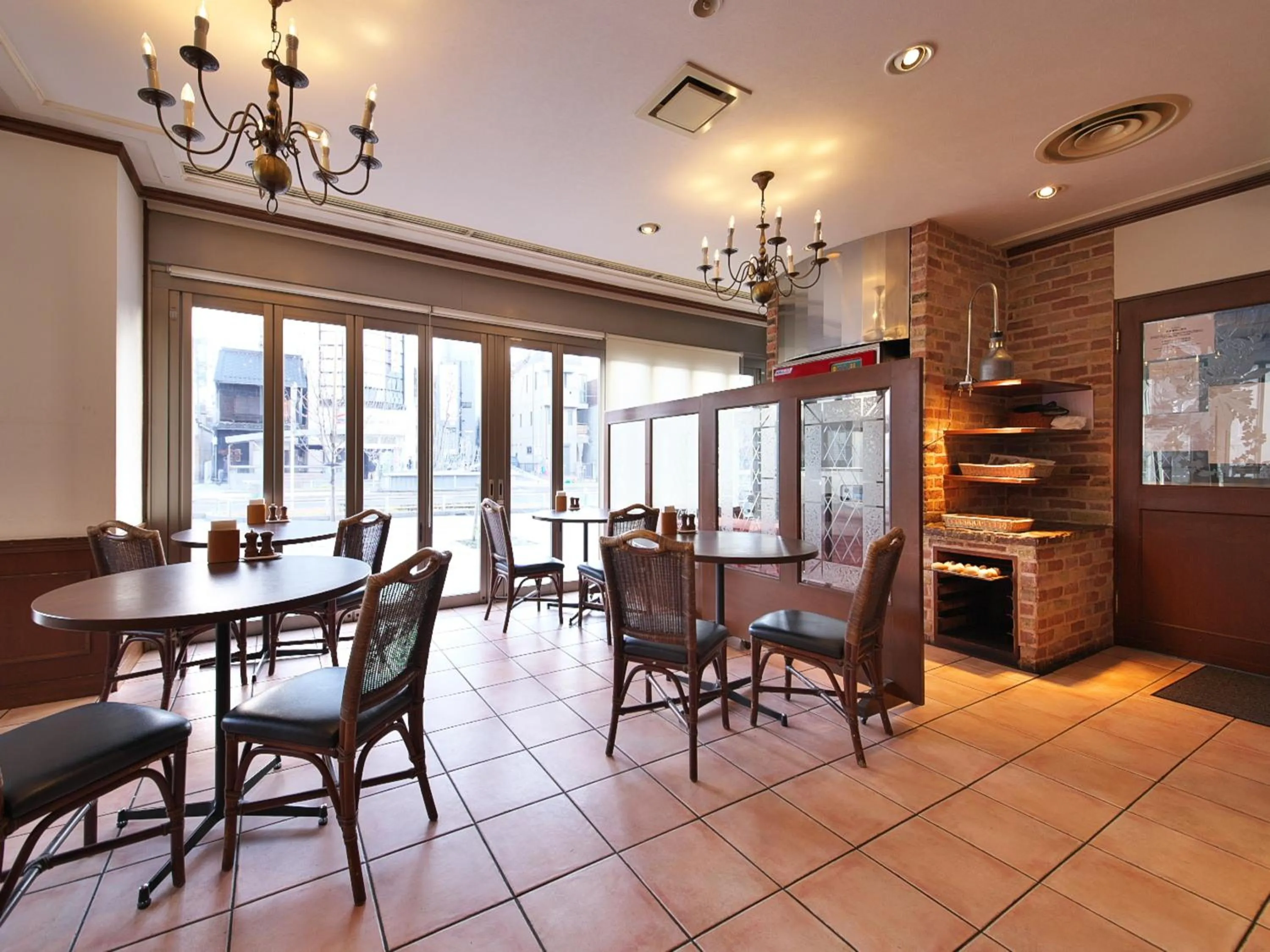 Dining Area in Apa Hotel Owari Ichinomiya Eki-Mae
