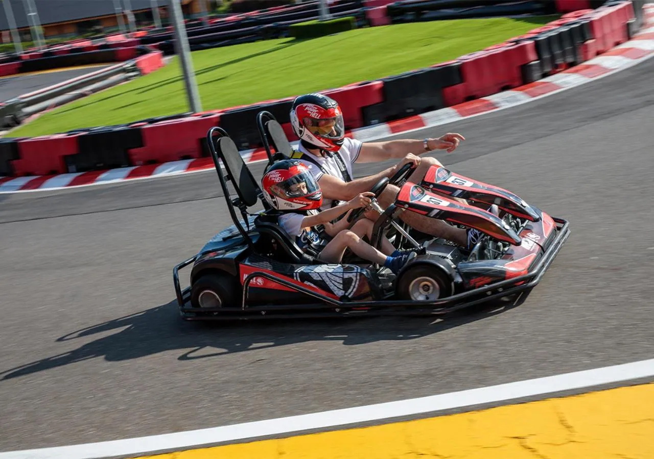 Entertainment in Avalon Resort & SPA