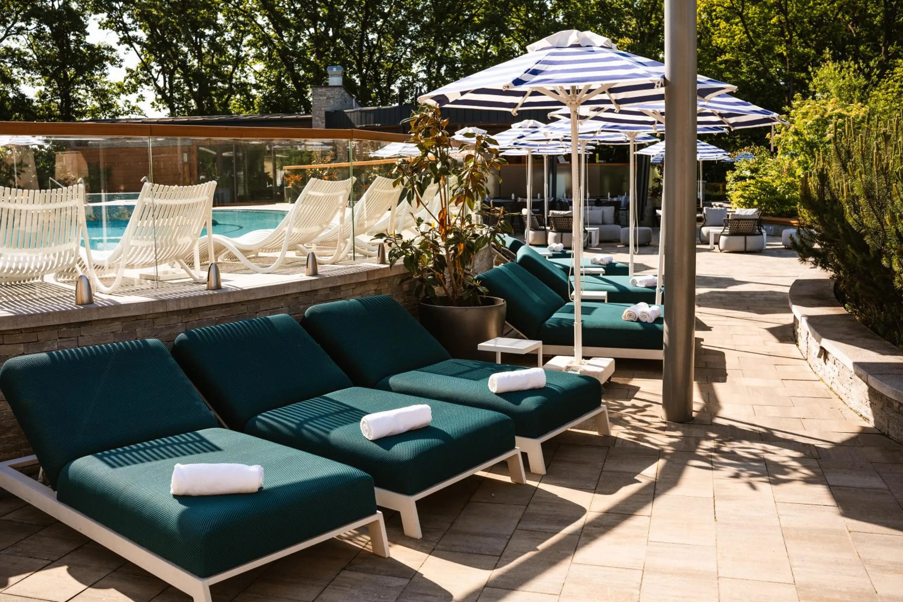 Patio in Avalon Resort & SPA