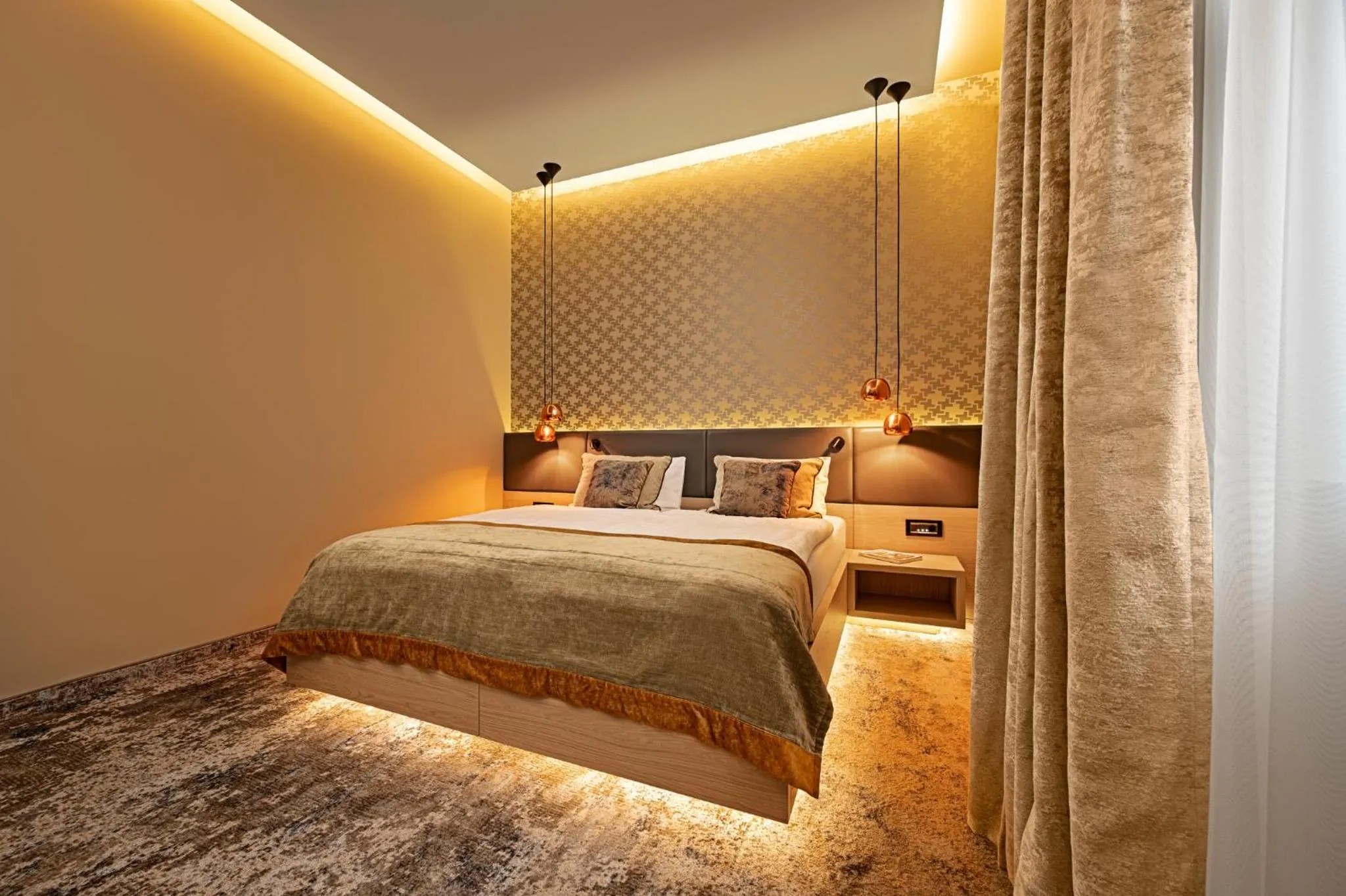 Bedroom, Bed in Avalon Resort & SPA