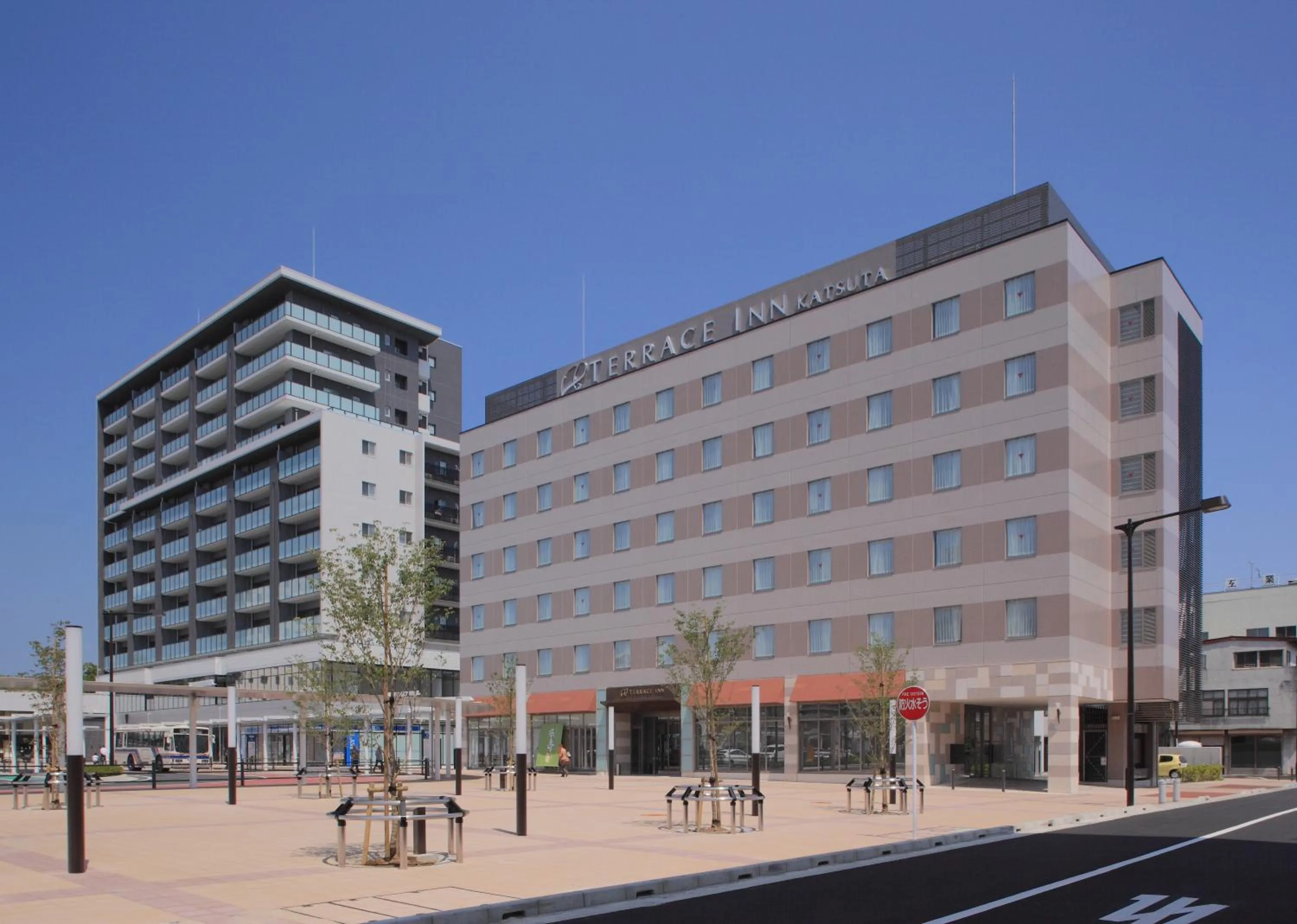 Facade/entrance in Terrace Inn Katsuta