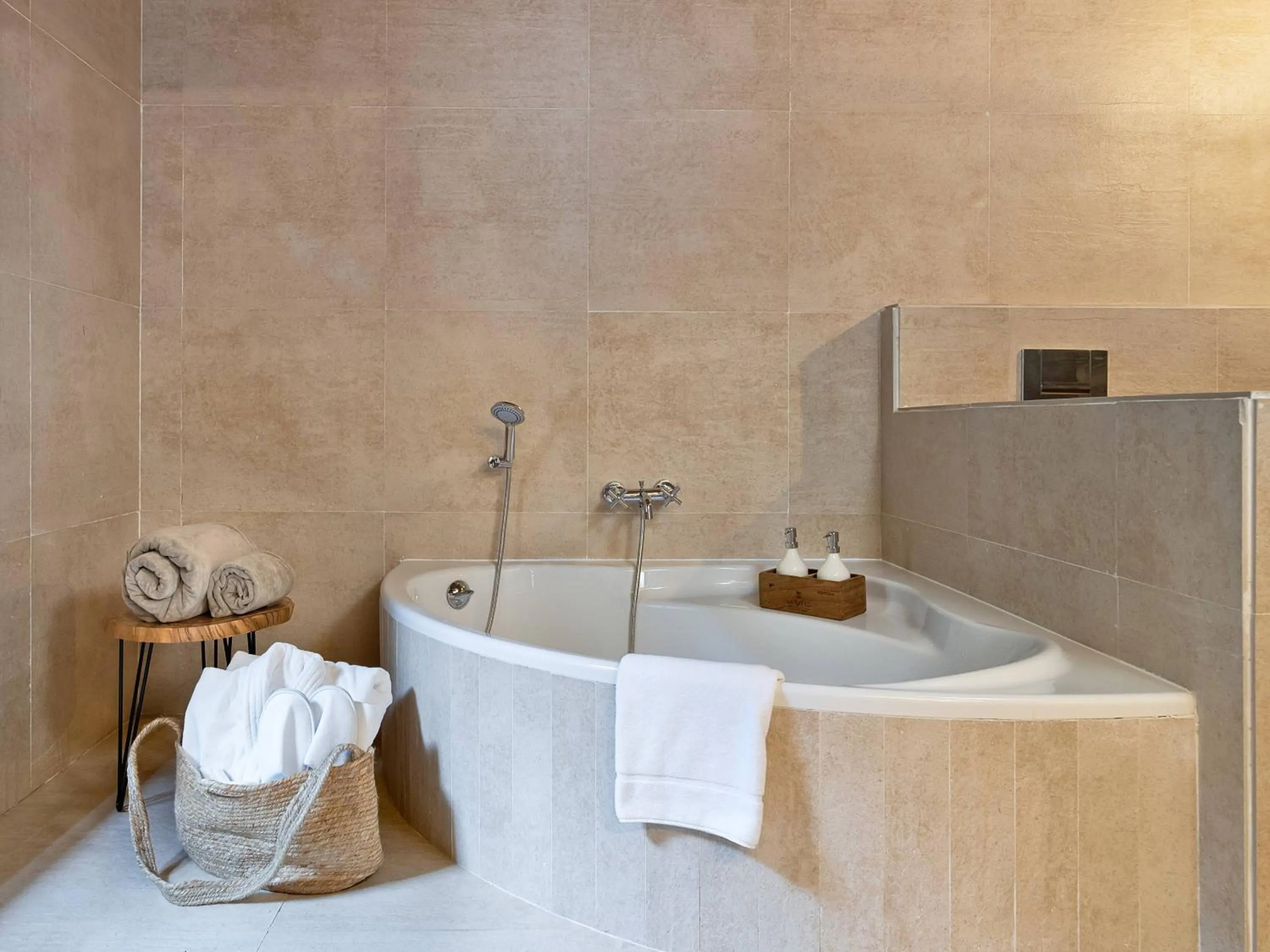 Bathroom in Finca Ratxó Meliá Collection