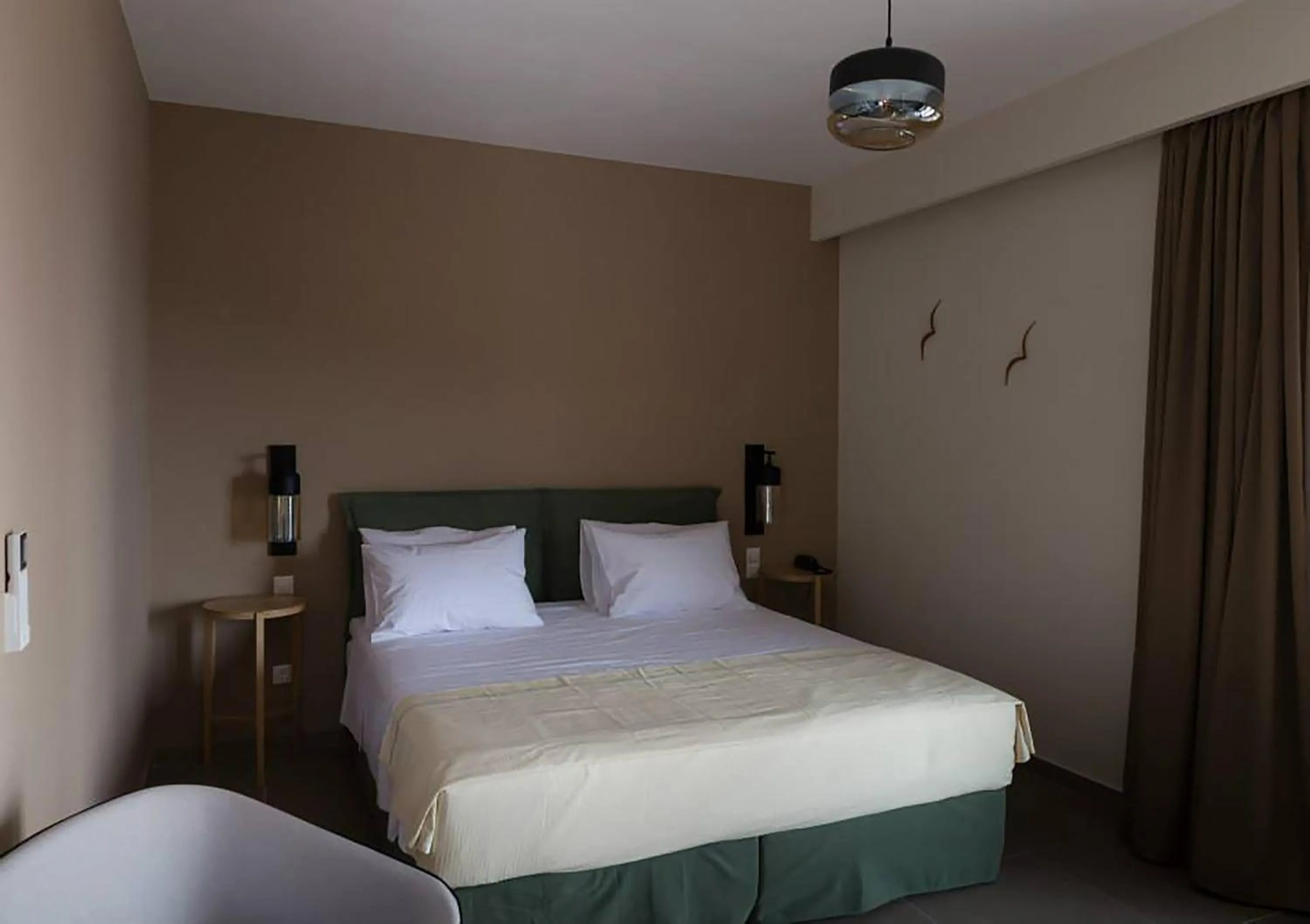 Bed in Elimnion Resort