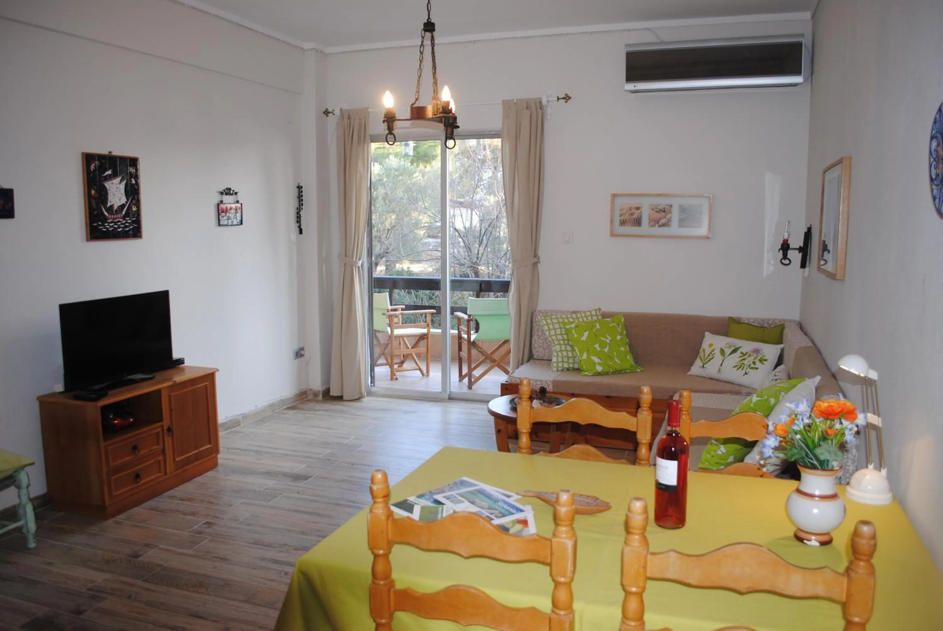 Daniil's Seafront Apartment