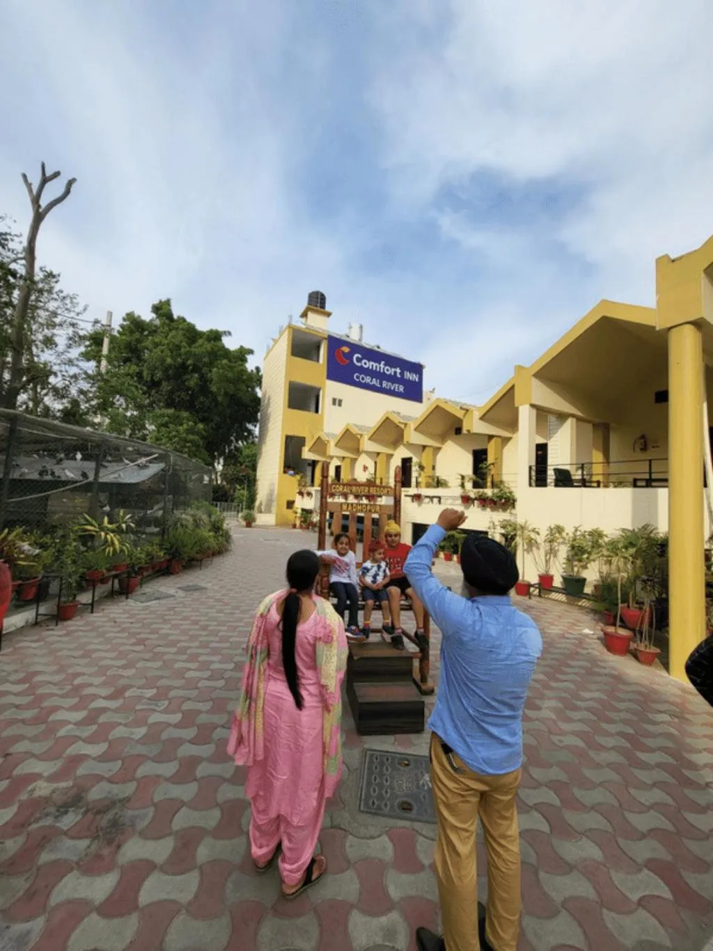 Property Building in Comfort Inn Coral River