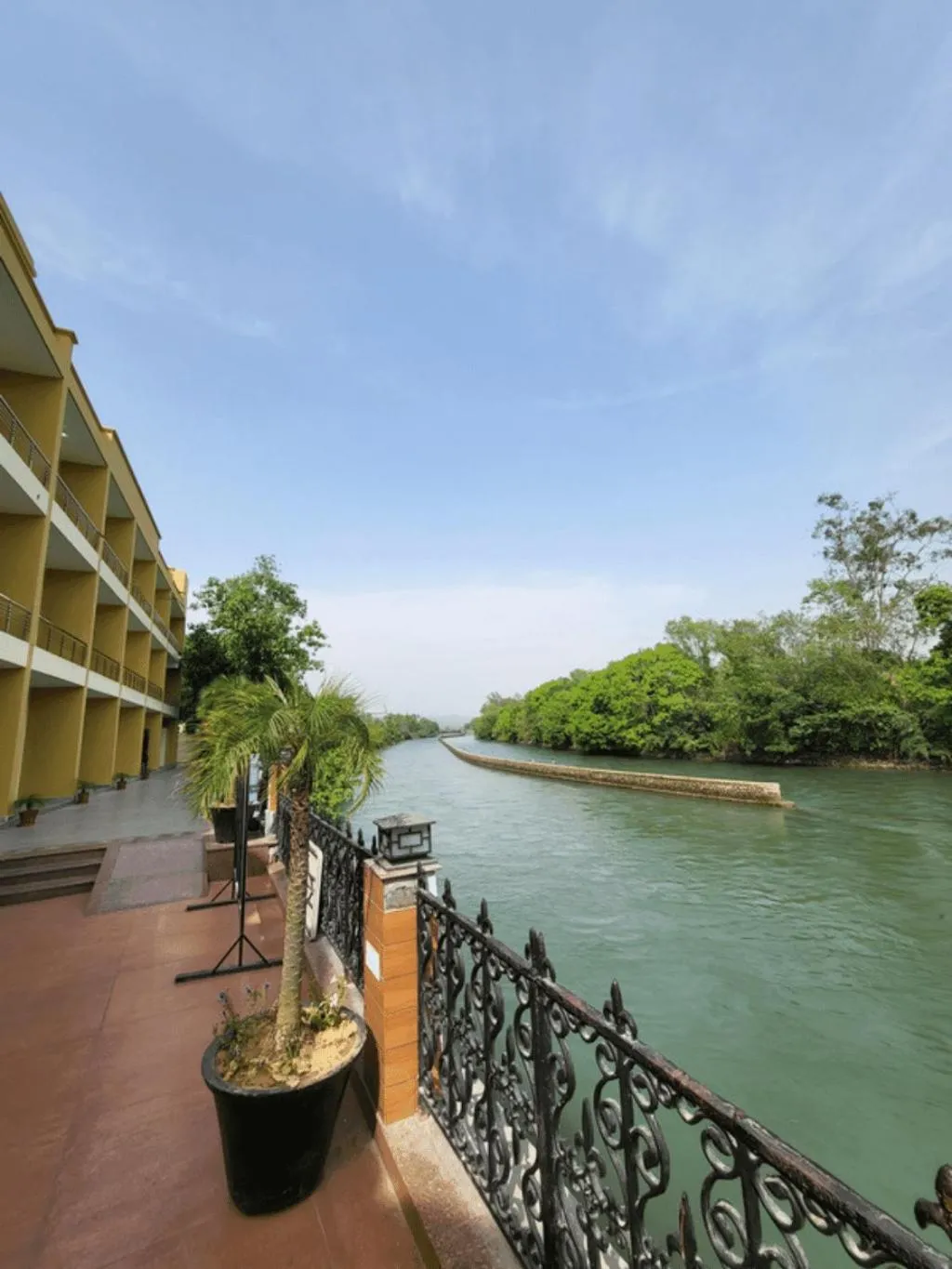 Balcony/Terrace in Comfort Inn Coral River