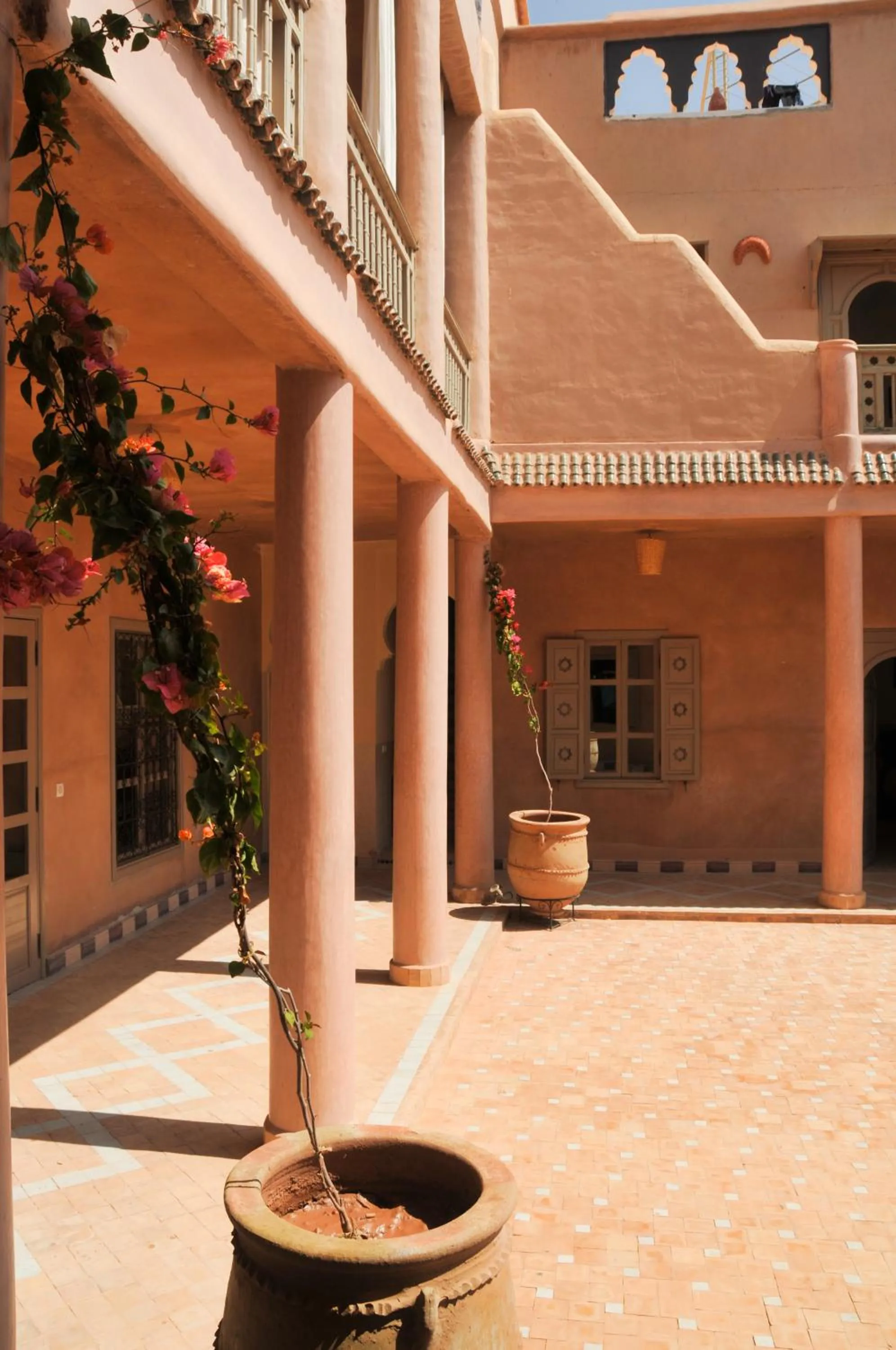 Patio in SOBOL Le Chant des Oliviers