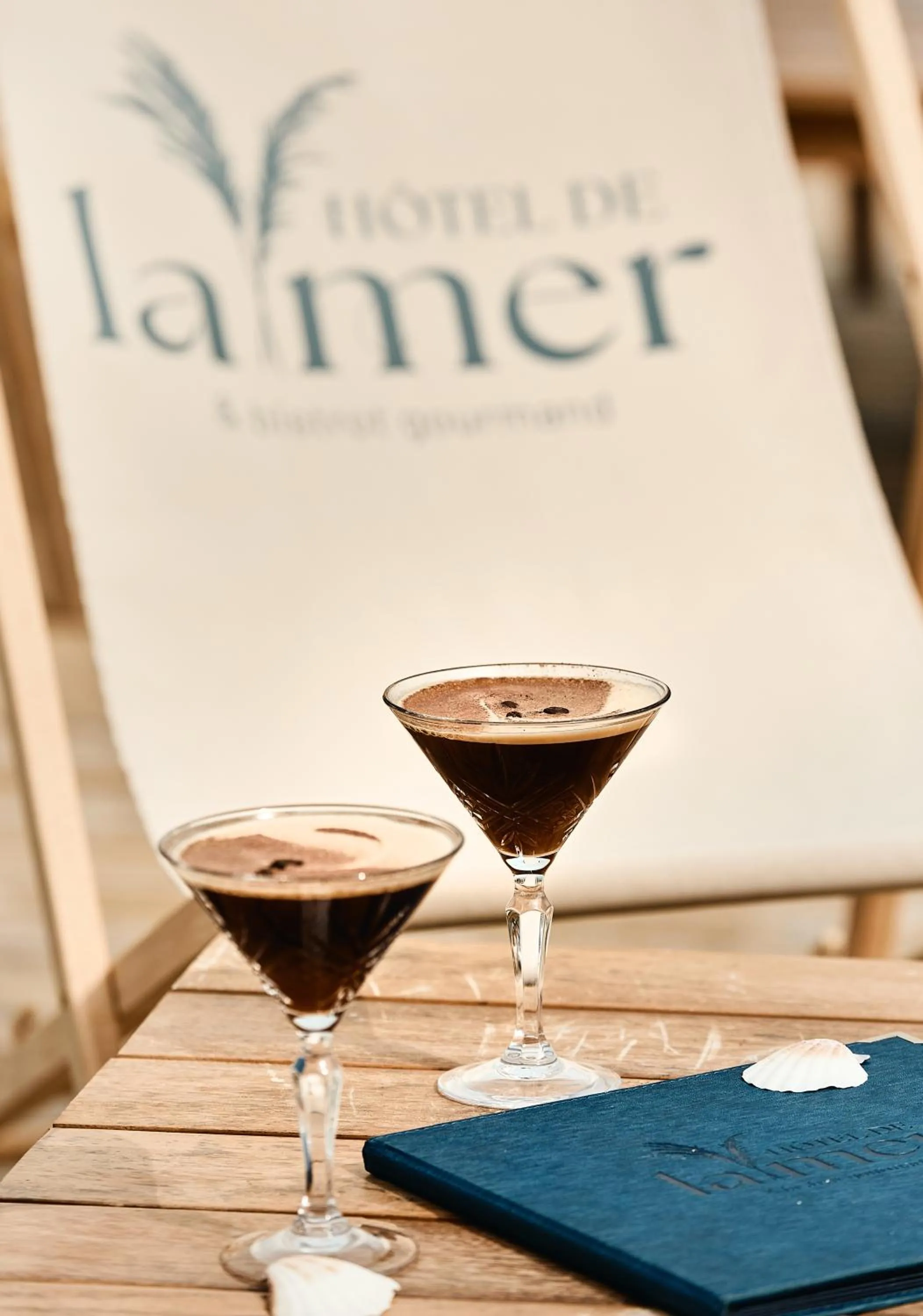 Patio in Hôtel de la Mer & Spa