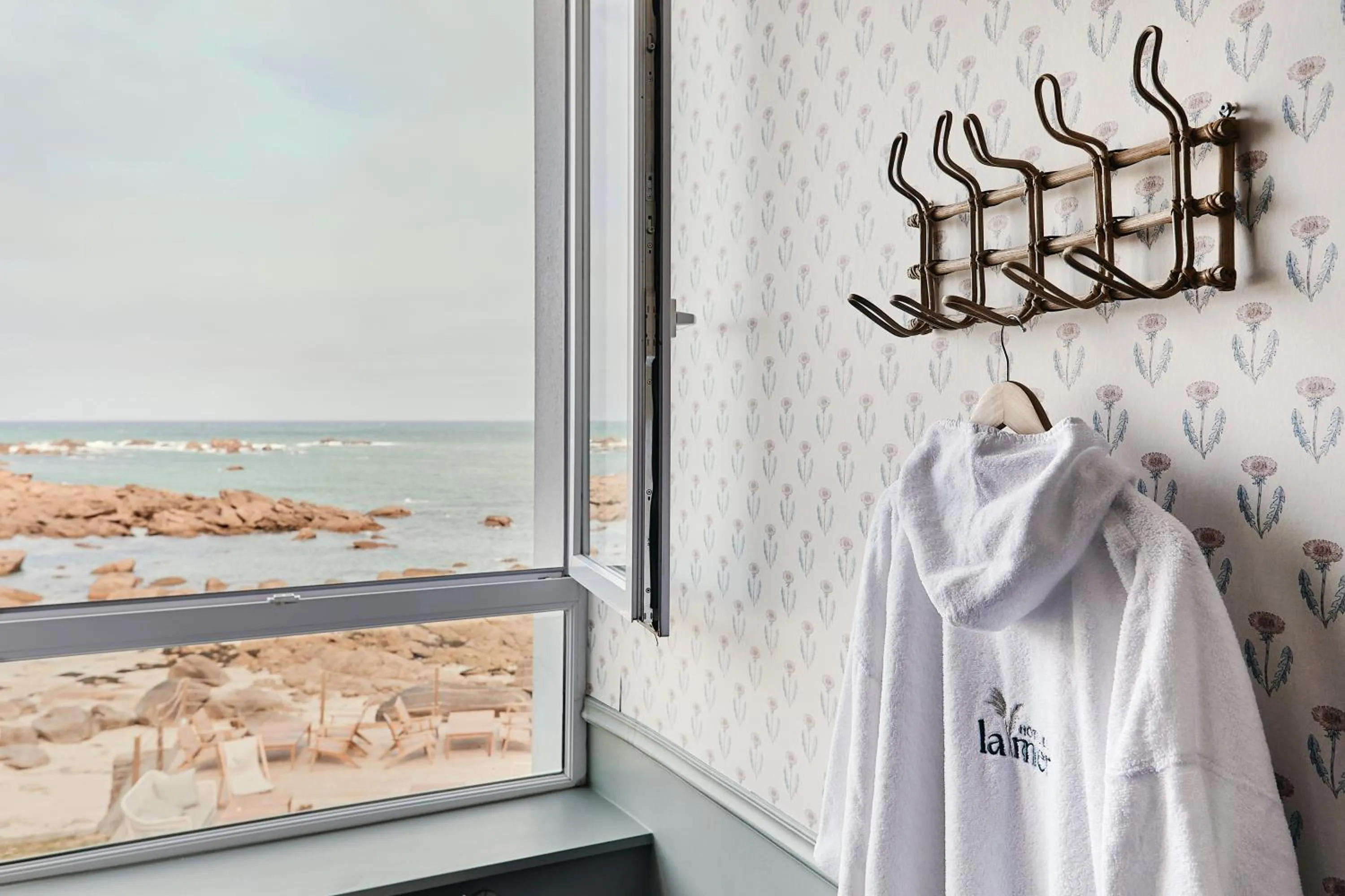 Bedroom in Hôtel de la Mer & Spa