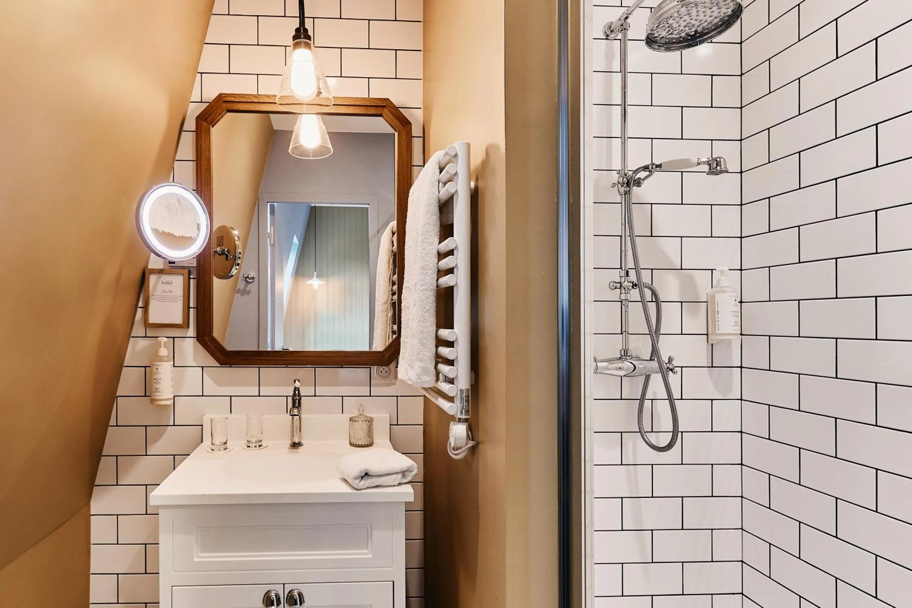 Shower in Hôtel de la Mer & Spa