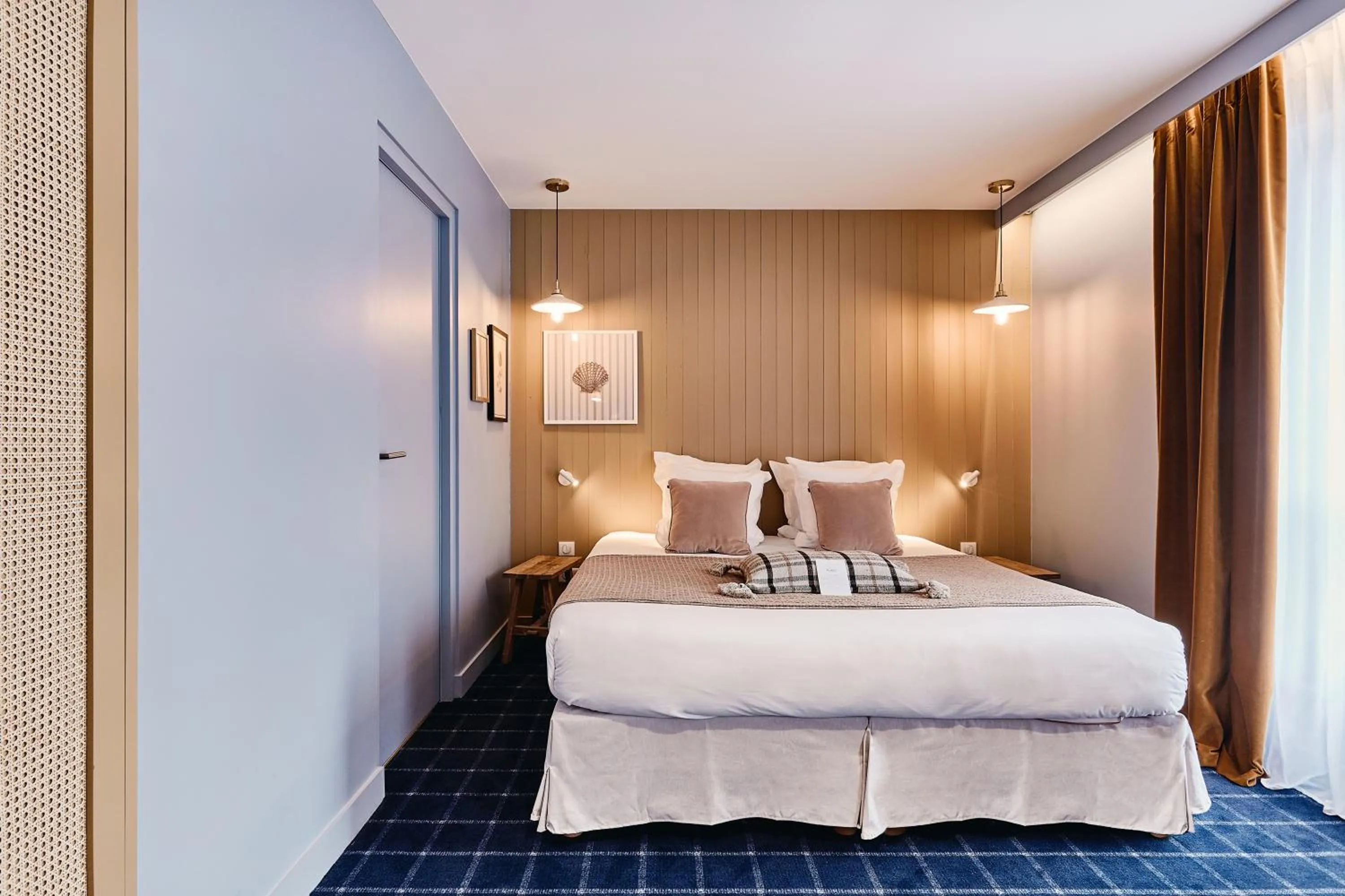 Bed in Hôtel de la Mer & Spa